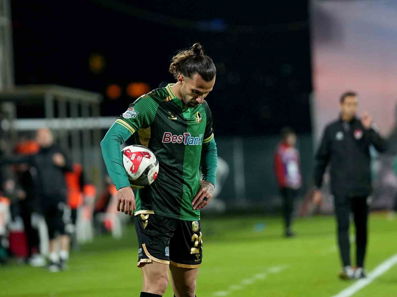 trendyol 1 lig umraniyespor 2 sakaryaspor 0 30 4OTiZJSH