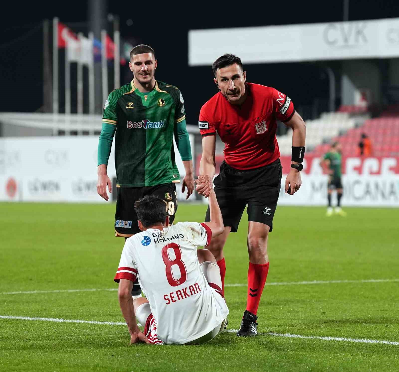 trendyol 1 lig umraniyespor 2 sakaryaspor 0 33