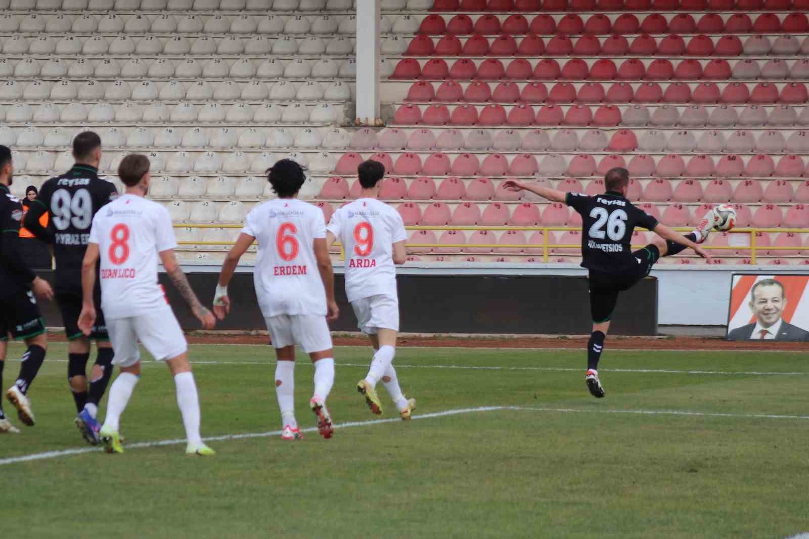 trendyol 1lig boluspor 2 sakaryaspor 0 7