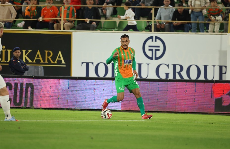 Trendyol Süper Lig: Alanyaspor: 0 - Gaziantep FK: 0 (İlk yarı) 6 trendyol super lig alanyaspor 0 gaziantep fk 0 ilk yari 2 H9rgi66O