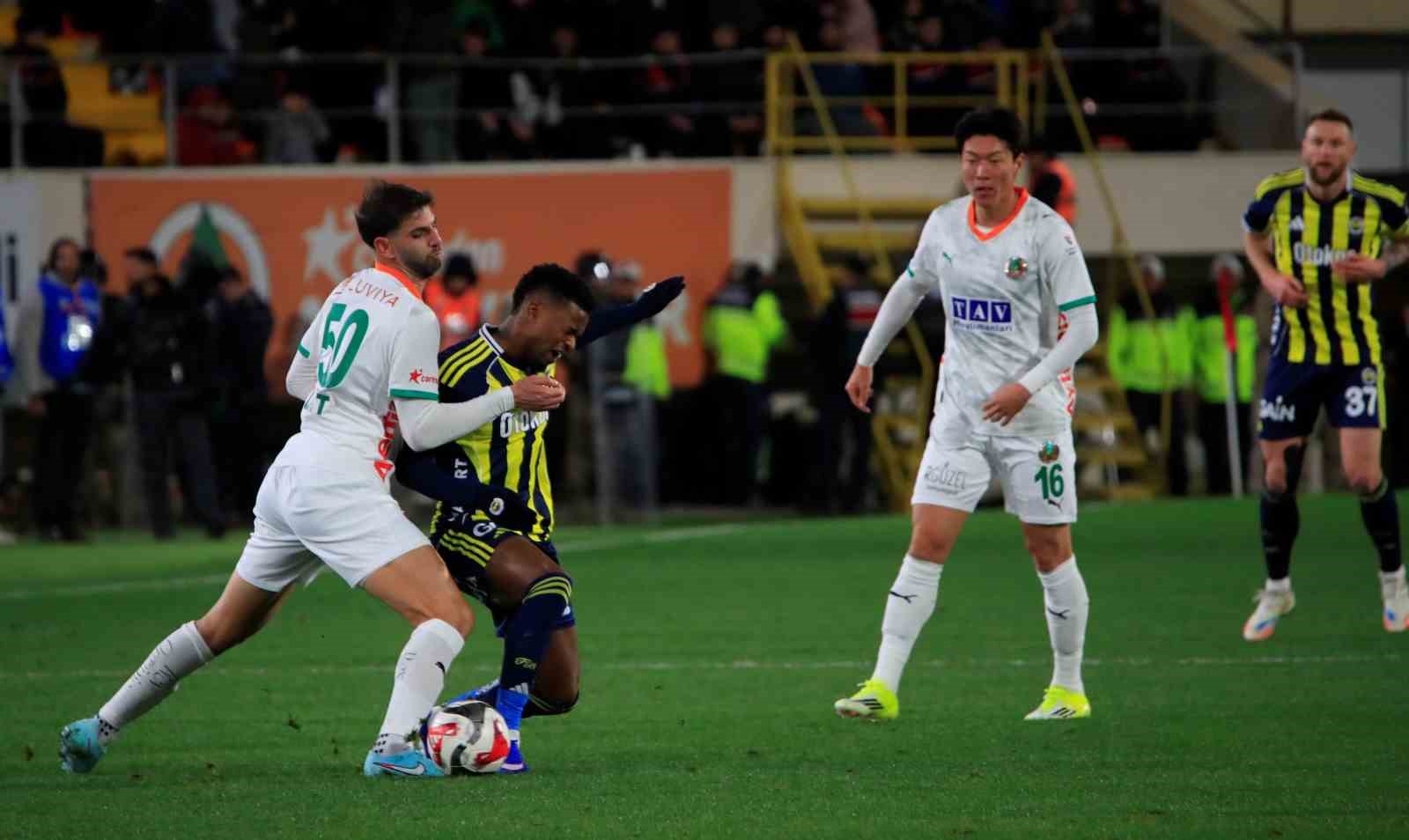 trendyol super lig alanyaspor 2 fenerbahce 1 ilk yari 16 dIFSGnMj