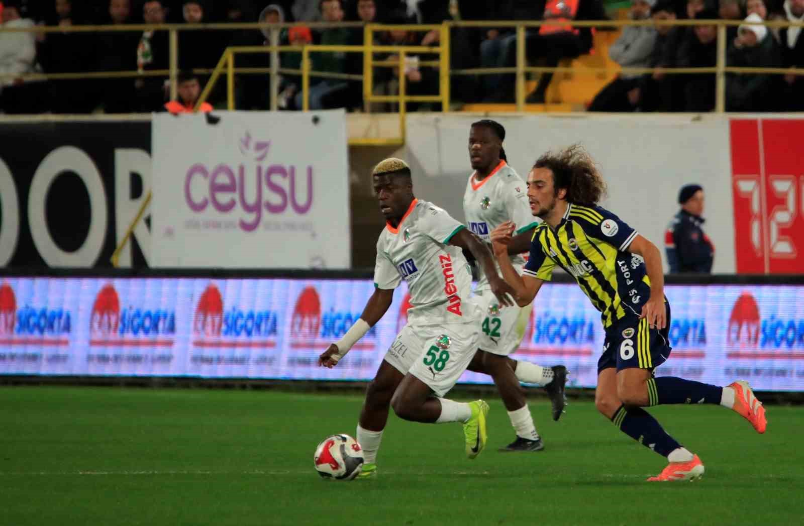 trendyol super lig alanyaspor 2 fenerbahce 1 ilk yari 3 ekdl2isF