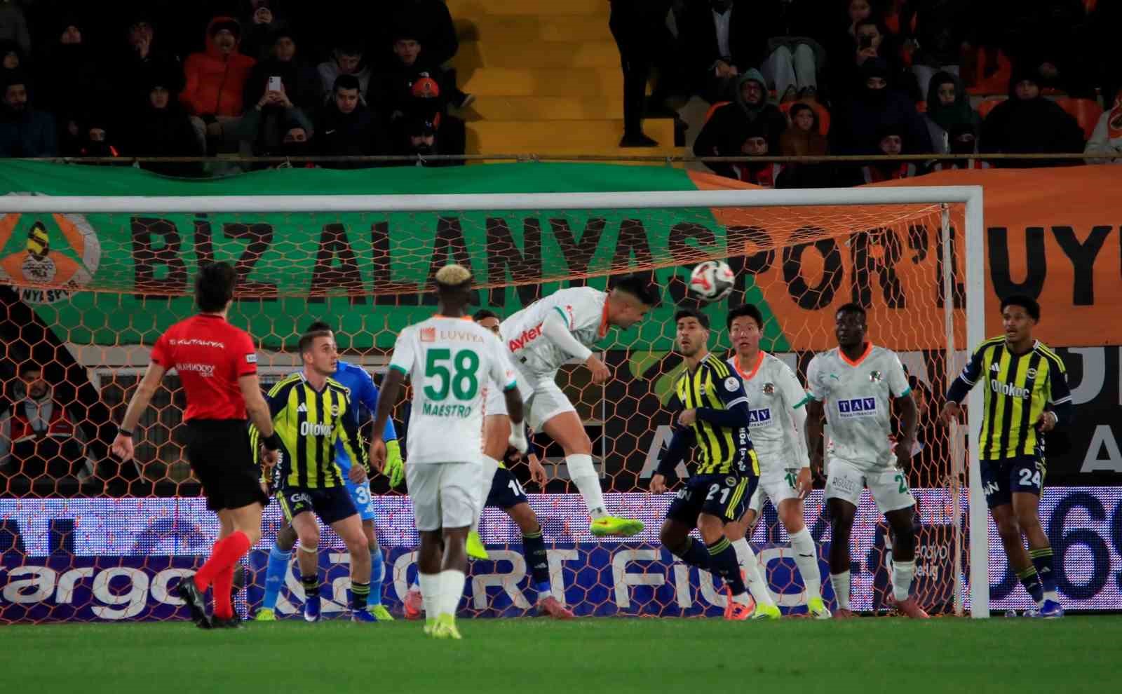trendyol super lig alanyaspor 2 fenerbahce 1 ilk yari 6 dNpvSISc