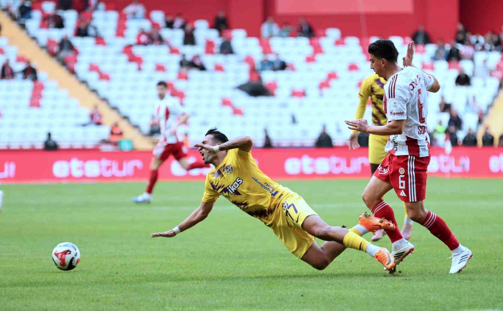 trendyol super lig antalyaspor 0 eyupspor 0 ilk yari 11 fzNttKMl