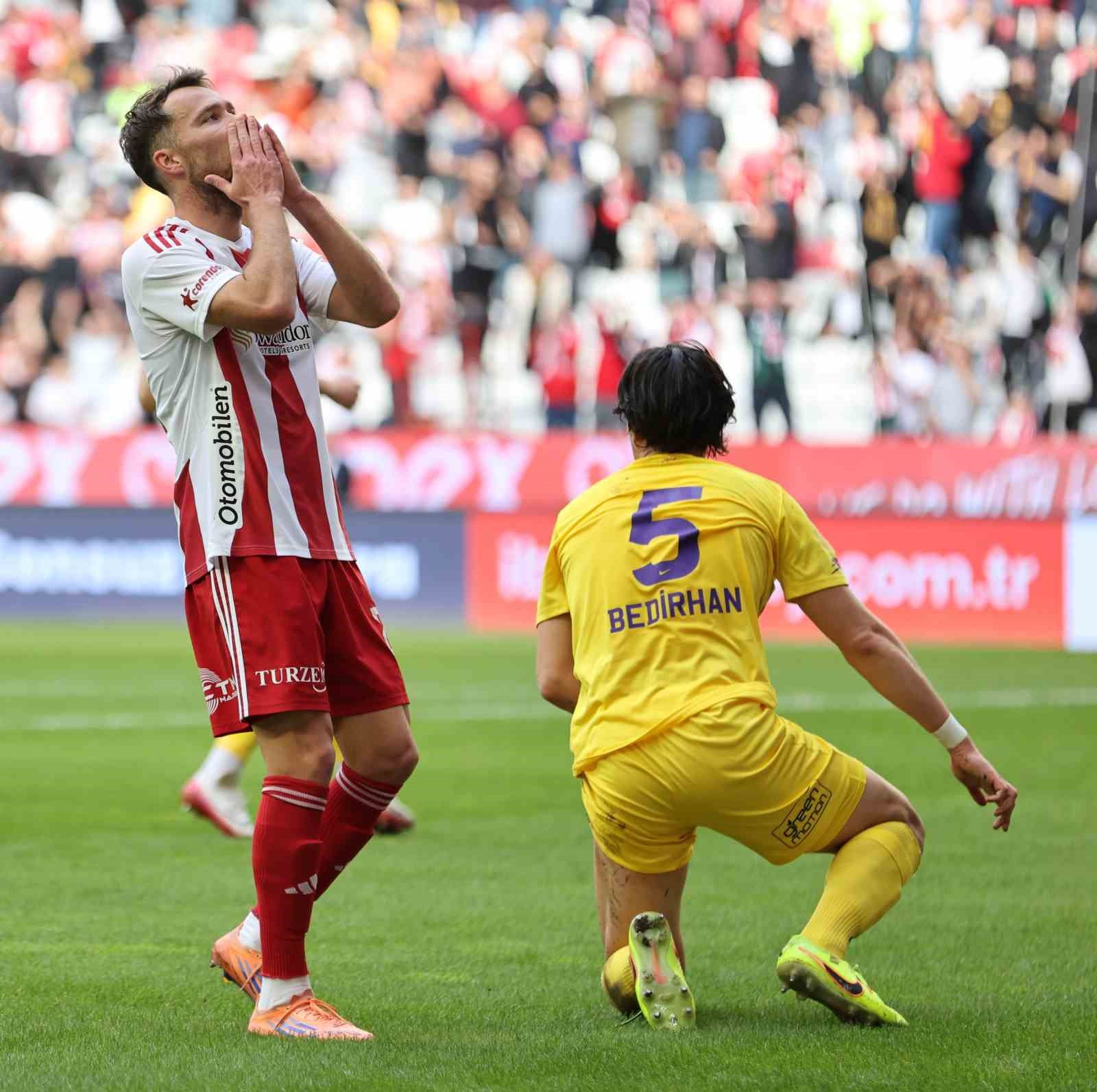 trendyol super lig antalyaspor 0 eyupspor 0 ilk yari 3