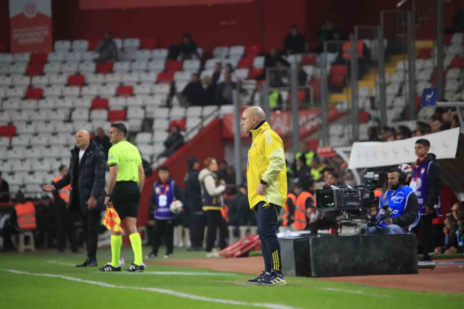 trendyol super lig antalyaspor 0 fenerbahce 0 mac devam ediyor 12 fsTc3l58