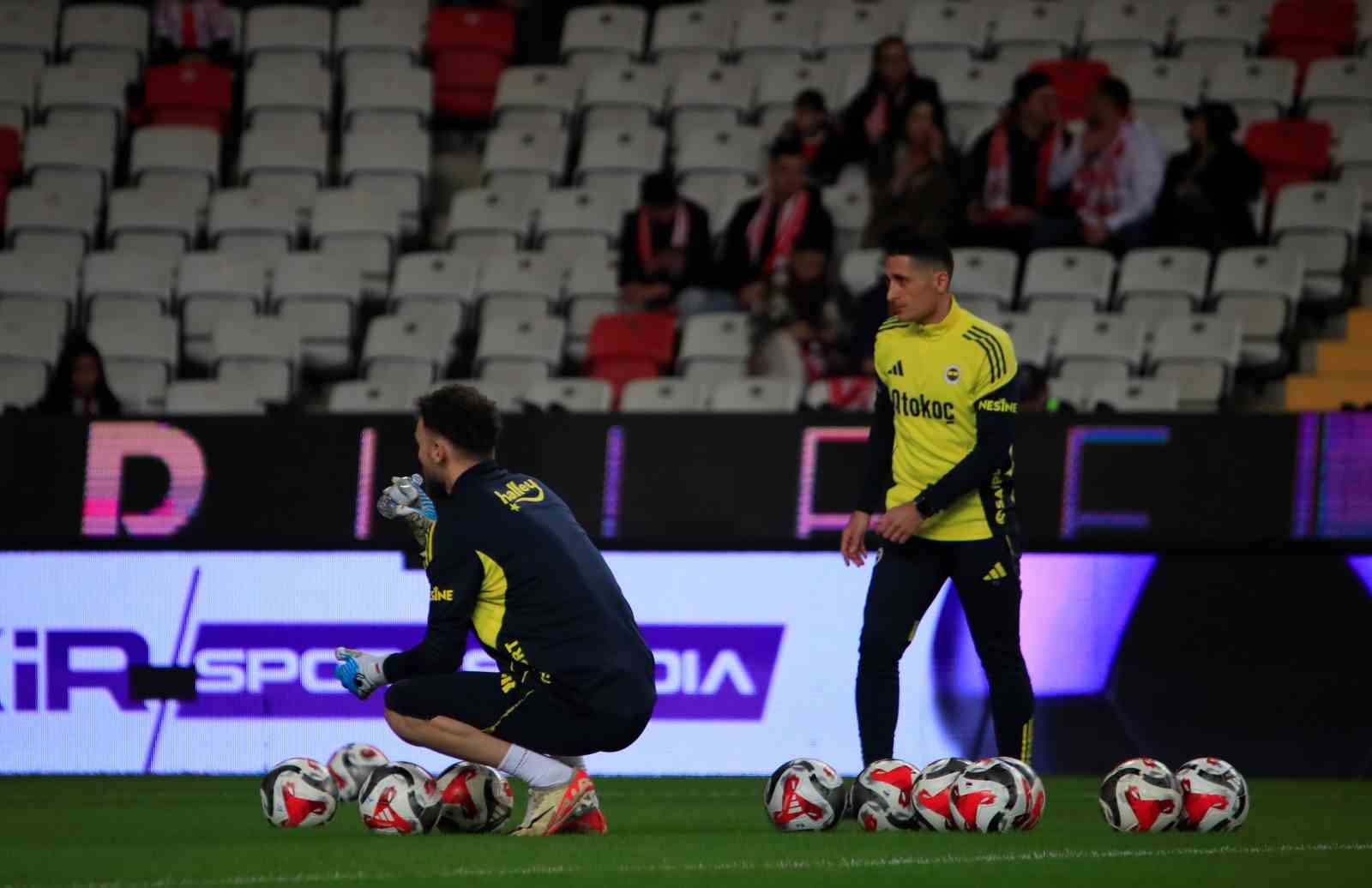 trendyol super lig antalyaspor 0 fenerbahce 0 mac devam ediyor 21 qyIgvUnT