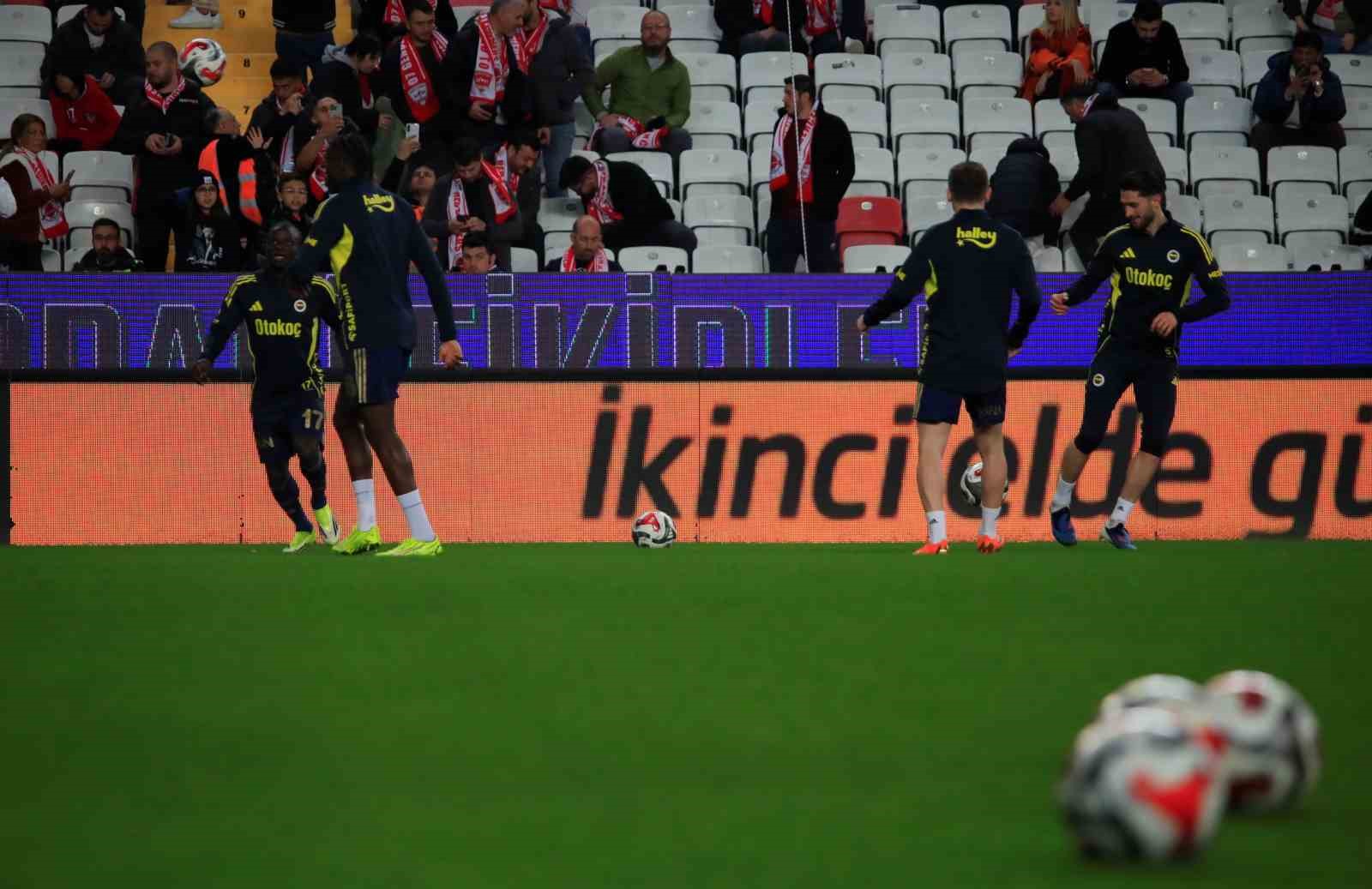 trendyol super lig antalyaspor 0 fenerbahce 0 mac devam ediyor 23 ykTwsBOJ