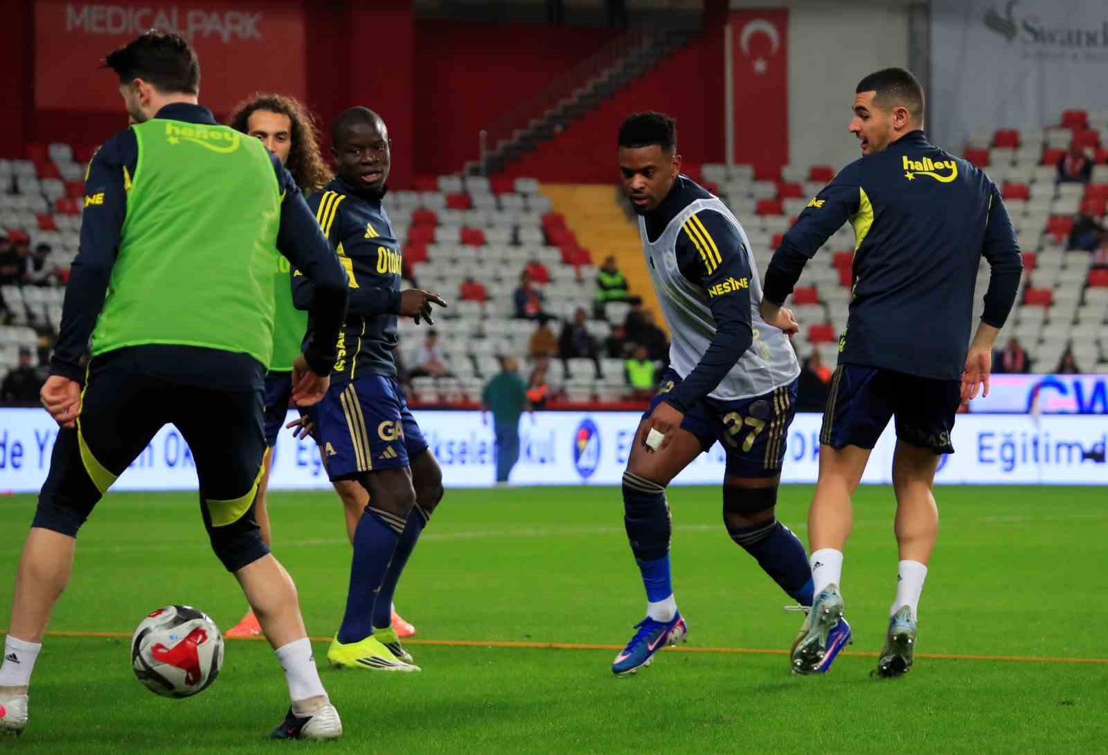 trendyol super lig antalyaspor 0 fenerbahce 0 mac devam ediyor 28 2ZR3QLmn