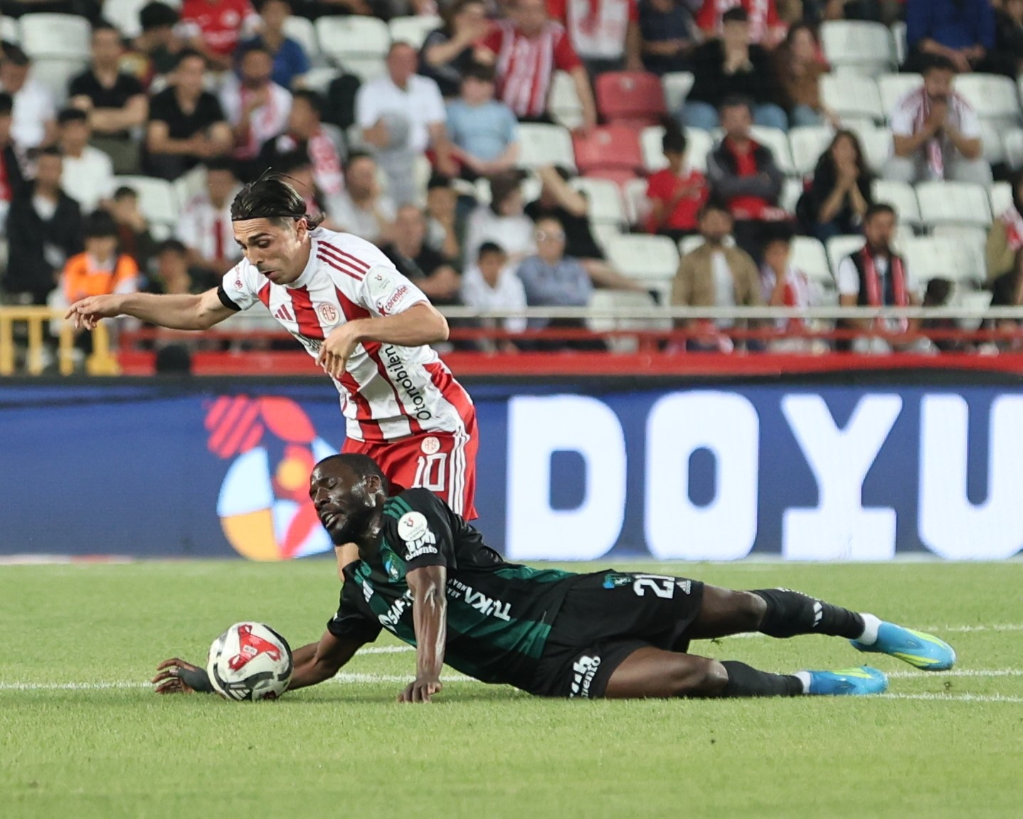 trendyol super lig antalyaspor 0 kocaelispor 0 ilk yari 0 JeTrOlC1