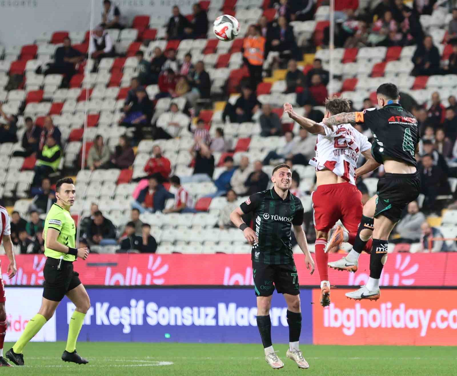 trendyol super lig antalyaspor 0 konyaspor 0 ilk yari 12 fHepK8UL