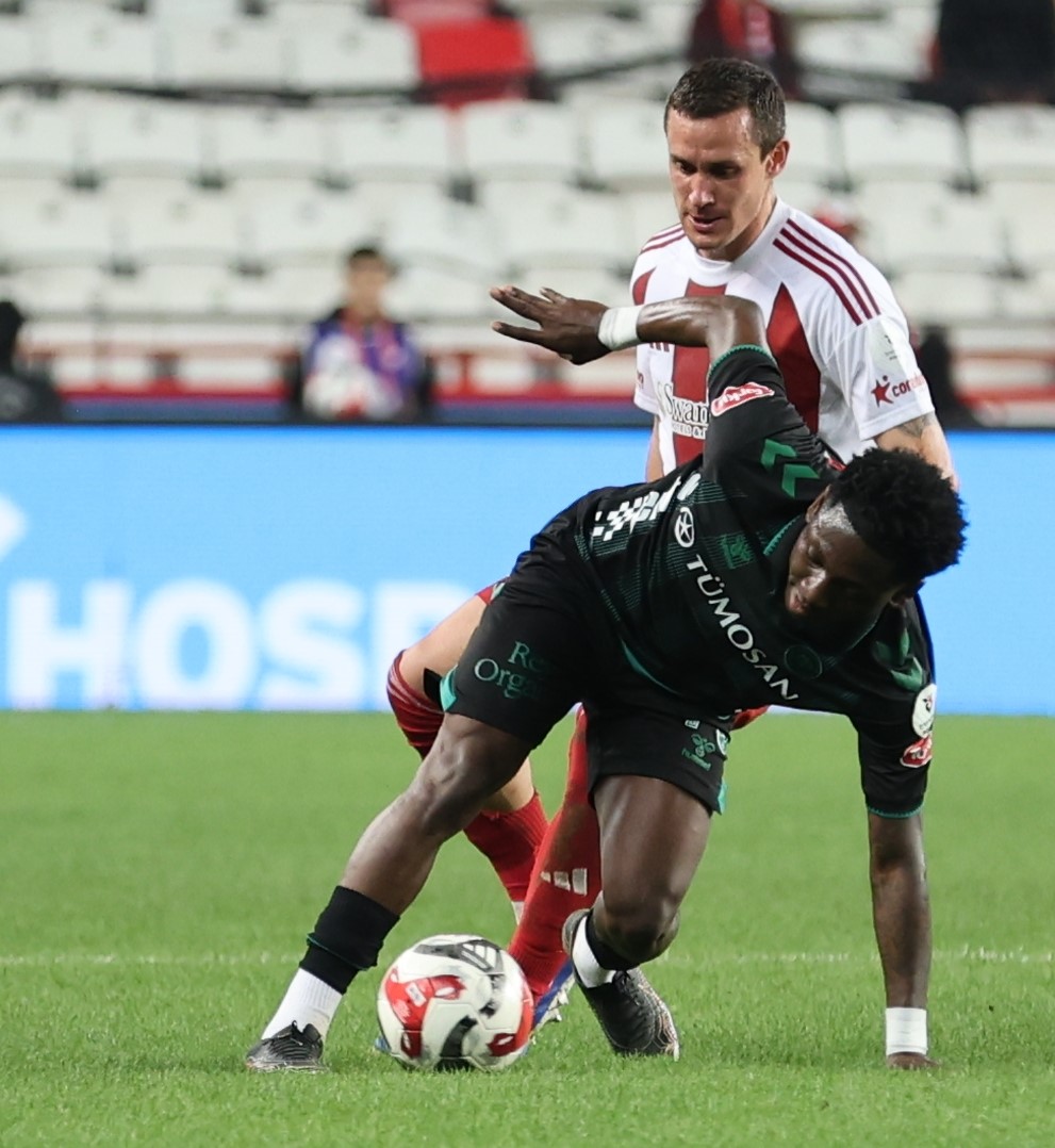 trendyol super lig antalyaspor 0 konyaspor 0 ilk yari 19 NdwaupVr