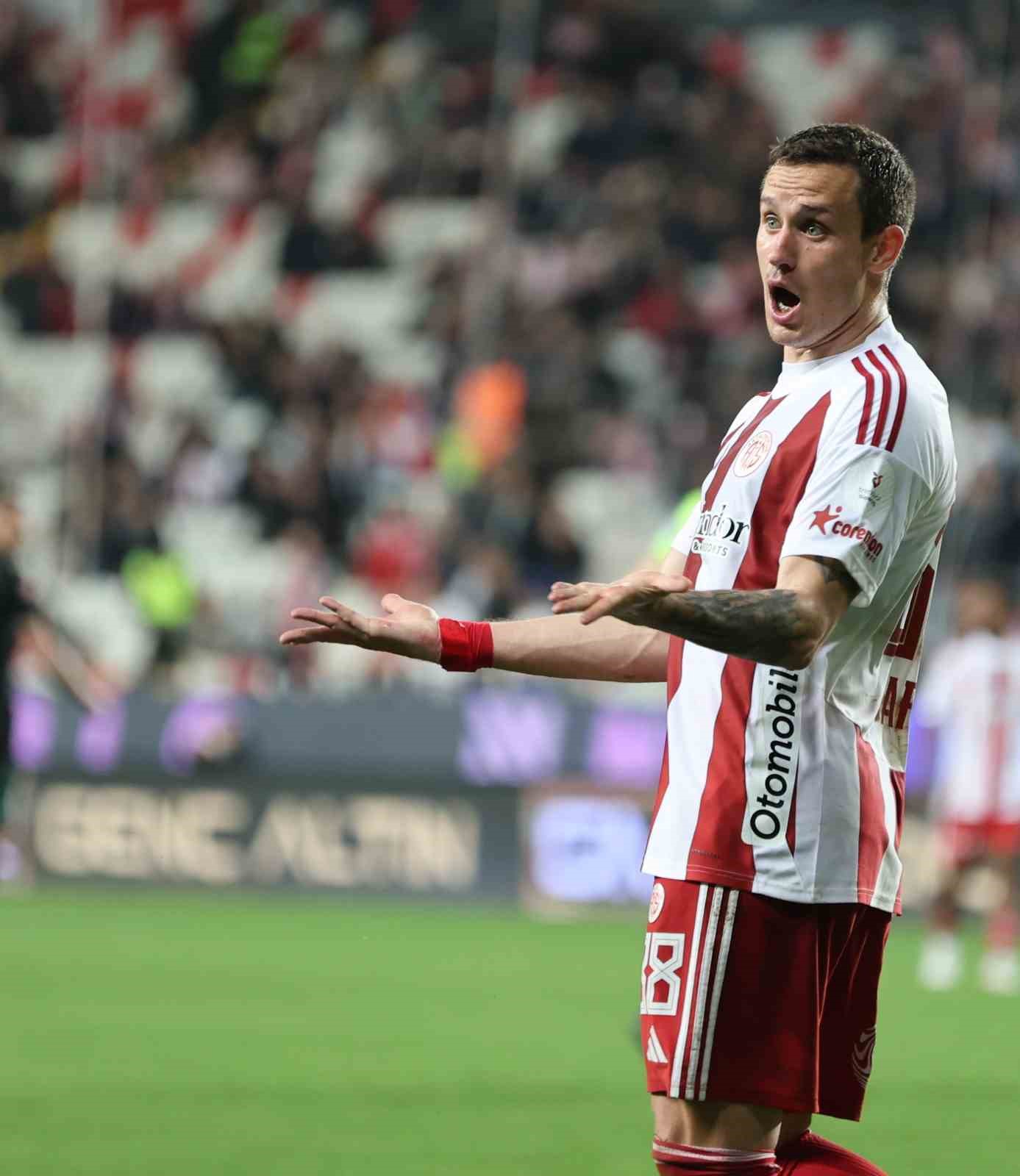 trendyol super lig antalyaspor 0 konyaspor 0 ilk yari 21 clwpsj6l