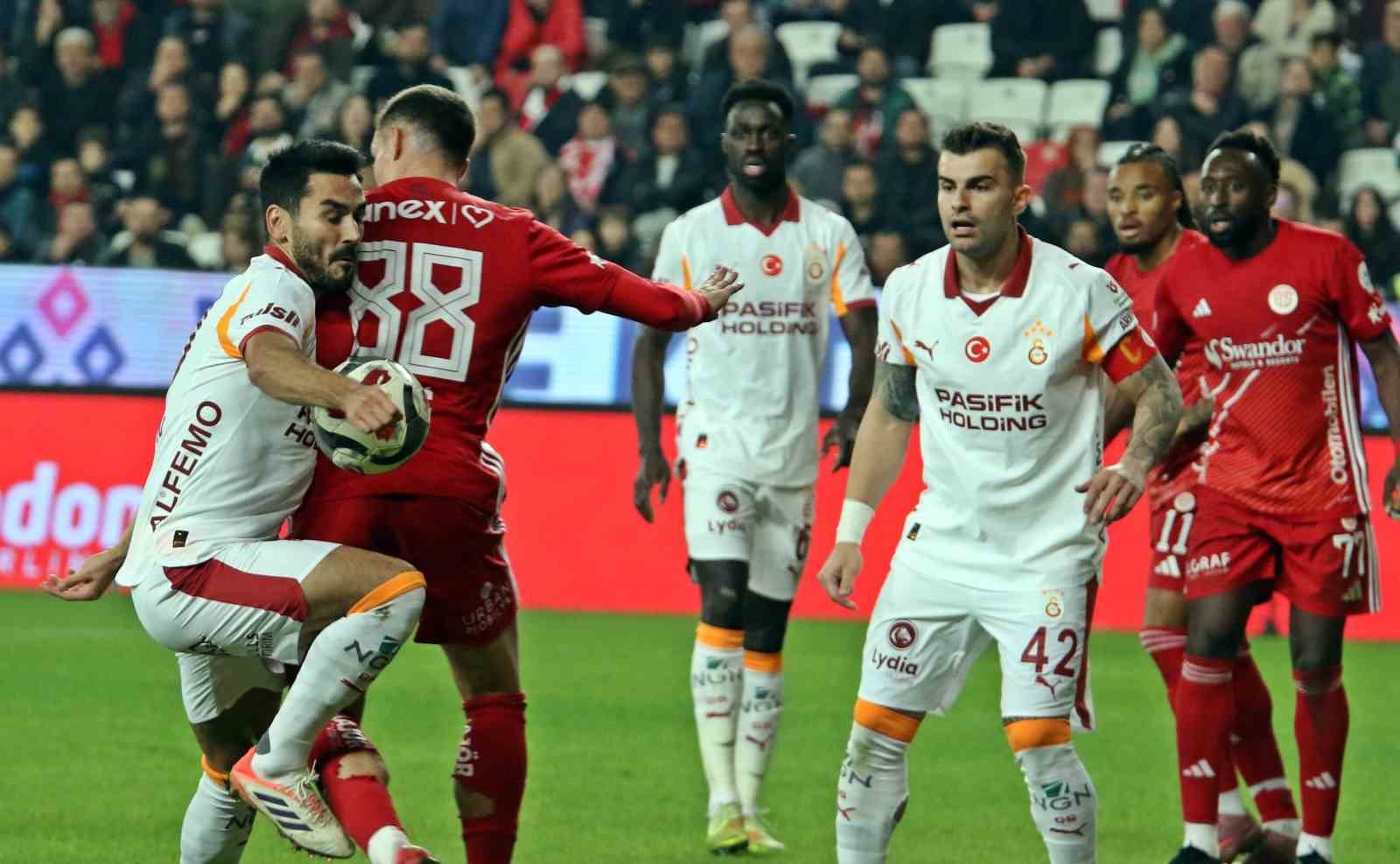 trendyol super lig antalyaspor 1 galatasaray 4 mac sonucu 4