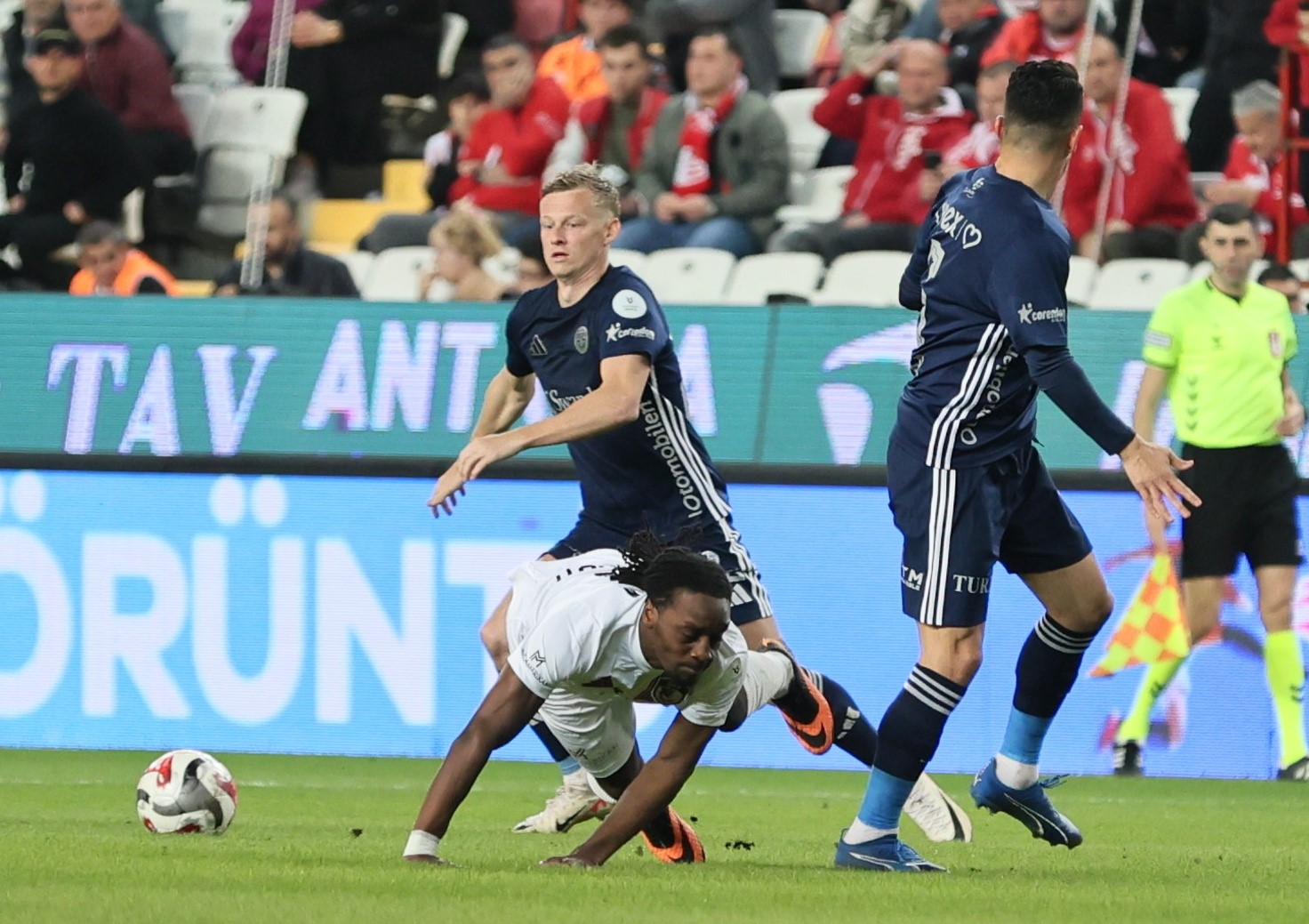 trendyol super lig antalyaspor 1 gaziantep fk 4 mac sonucu 1 43RYjpuI