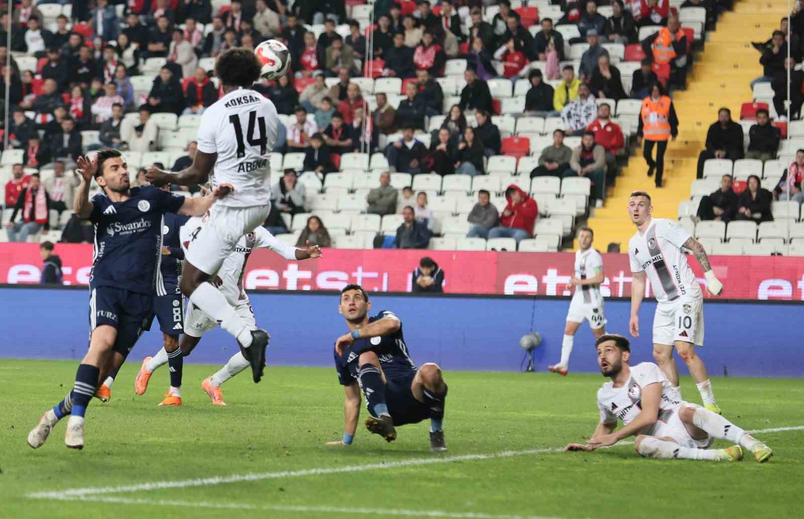 trendyol super lig antalyaspor 1 gaziantep fk 4 mac sonucu 7 vIOJri37