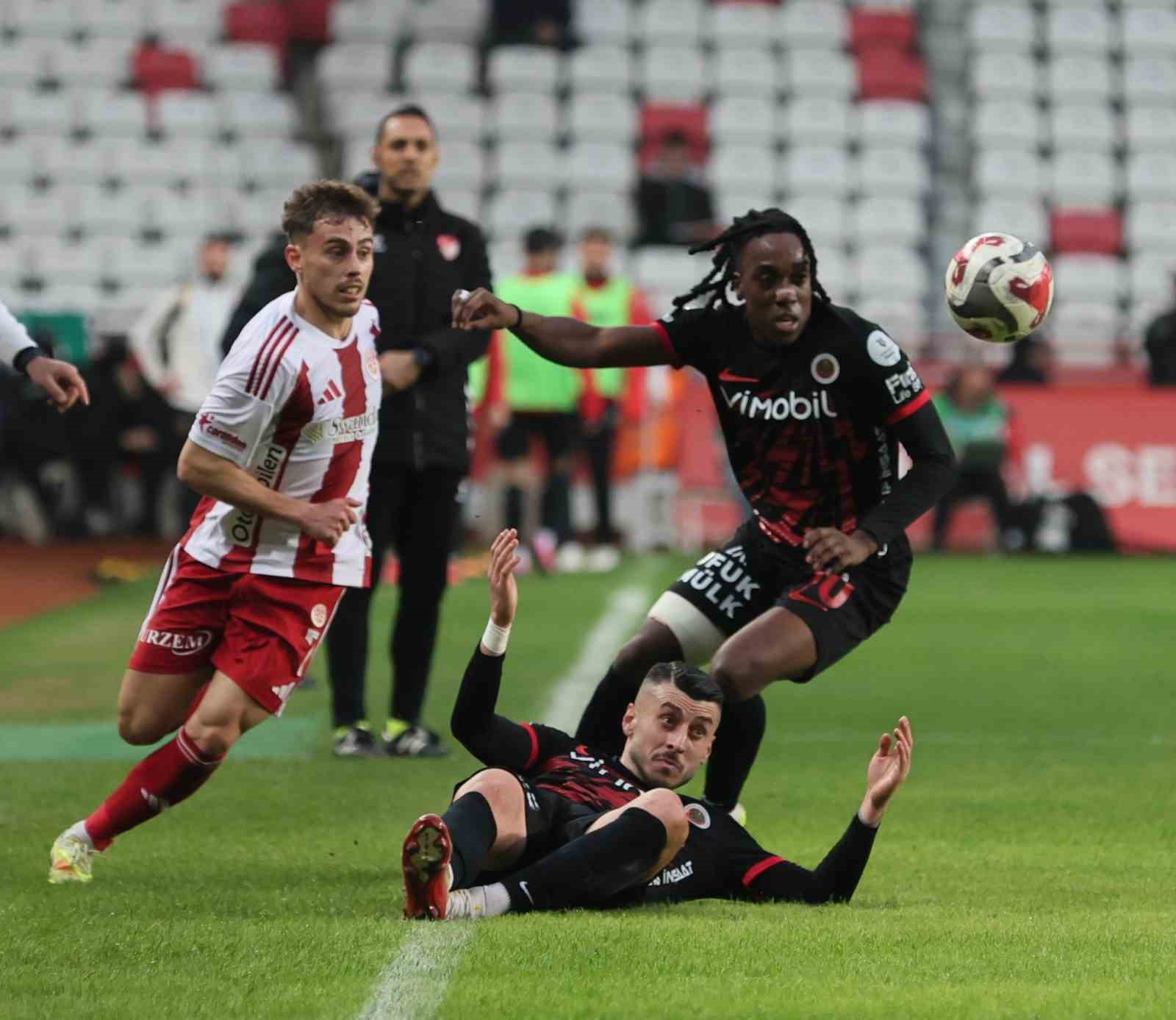 trendyol super lig antalyaspor 1 genclerbirligi 1 ilk yari 13 534dC64s