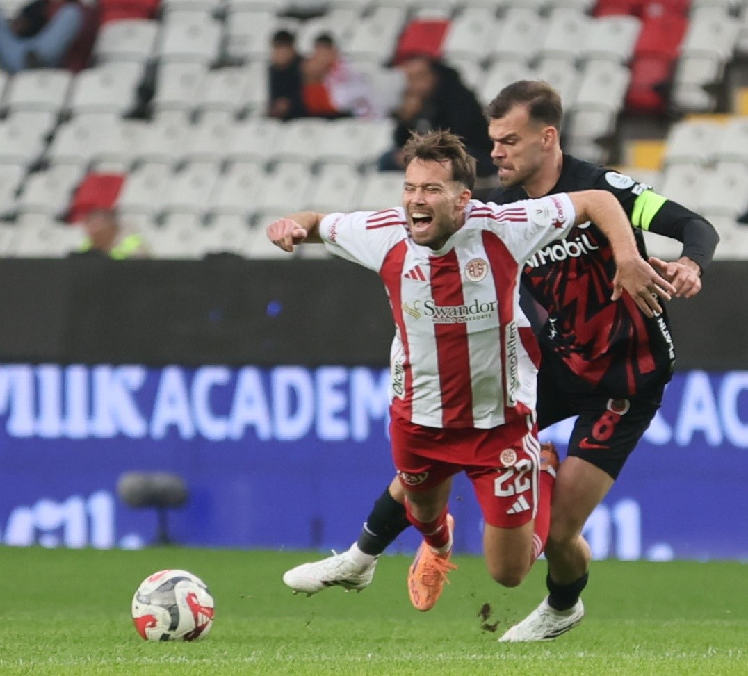 trendyol super lig antalyaspor 1 genclerbirligi 1 ilk yari 2 flws3BHG