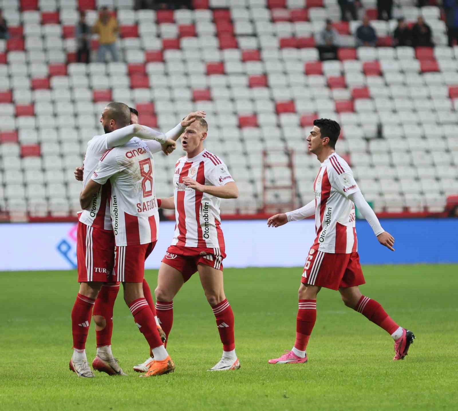 trendyol super lig antalyaspor 1 genclerbirligi 1 ilk yari 7 kynlYY7P