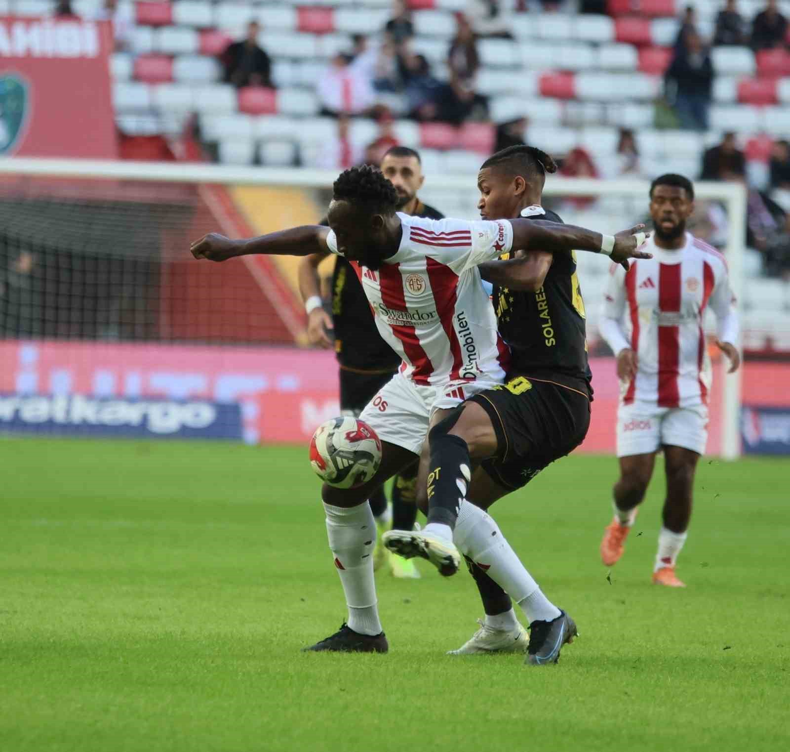 Trendyol Süper Lig: Antalyaspor: 1 - Göztepe: 0 (İlk yarı) 5 trendyol super lig antalyaspor 1 goztepe 0 ilk yari 1 uQKXW3IX