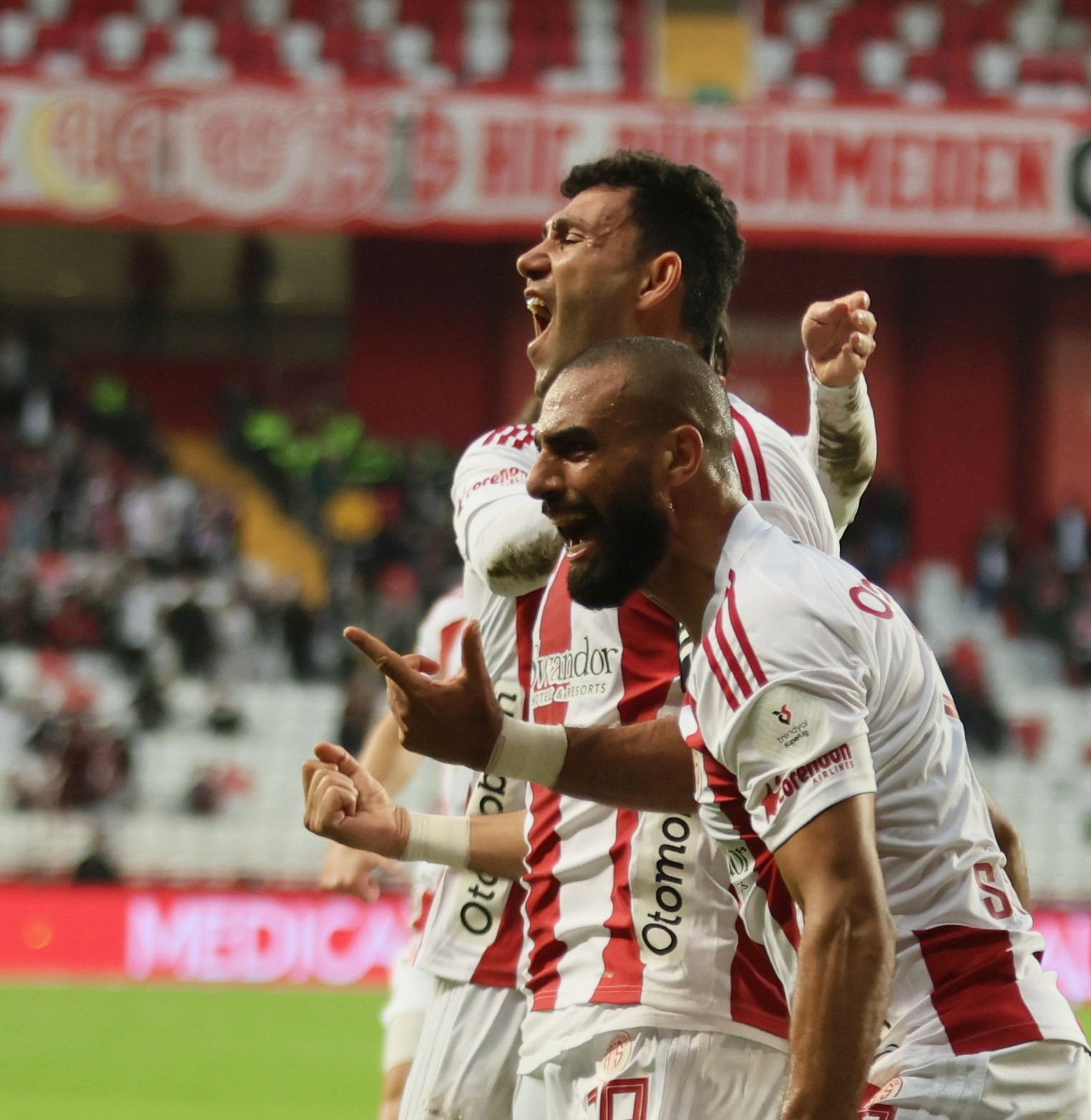 Trendyol Süper Lig: Antalyaspor: 1 - Göztepe: 0 (İlk yarı) 19 trendyol super lig antalyaspor 1 goztepe 0 ilk yari 15 A6bRVsAB