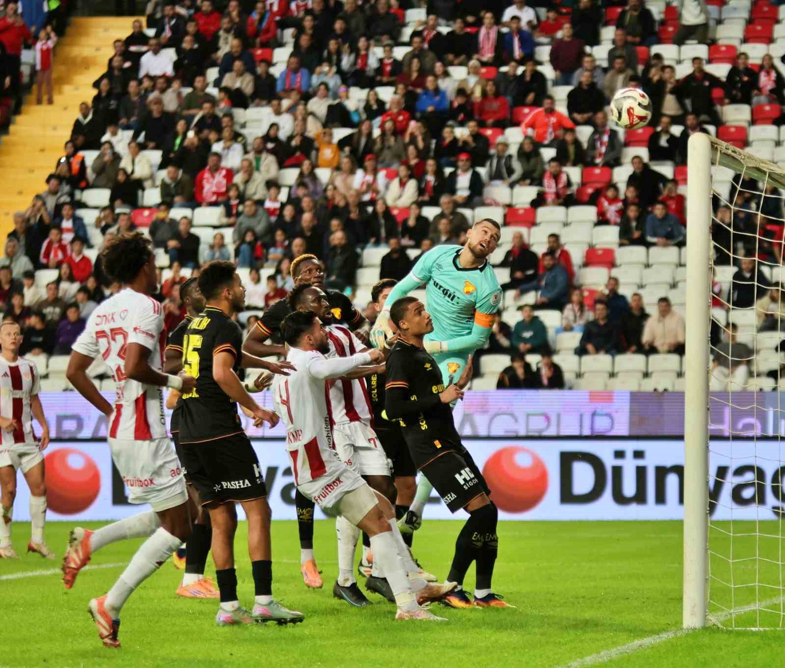 Trendyol Süper Lig: Antalyaspor: 1 - Göztepe: 0 (İlk yarı) 9 trendyol super lig antalyaspor 1 goztepe 0 ilk yari 5 nZTOZRhG