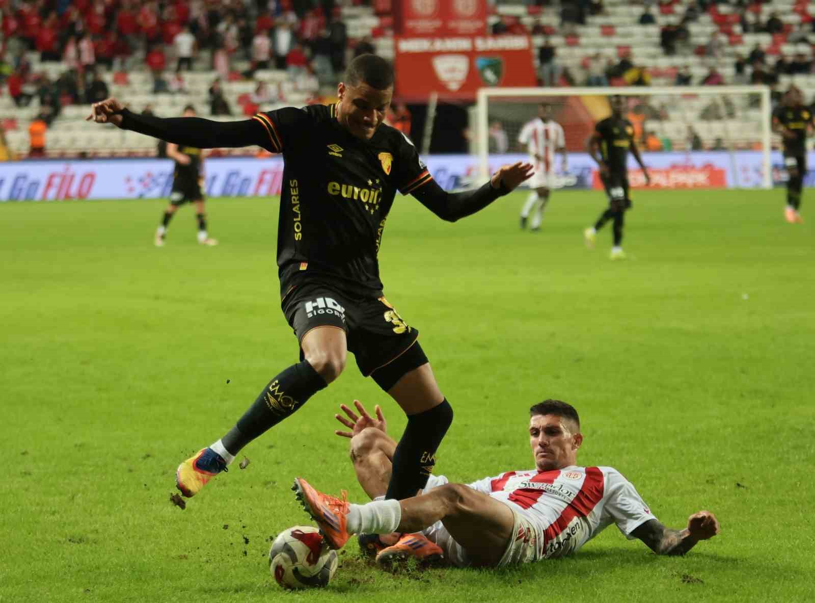 trendyol super lig antalyaspor 1 goztepe 2 mac sonucu 11 2J3Lgg3l