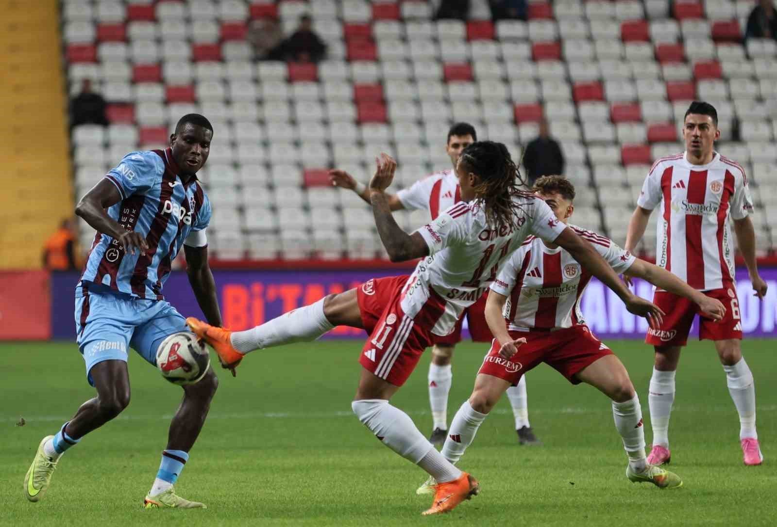 trendyol super lig antalyaspor 1 trabzonspor 0 ilk yari 1 N29vuiR4