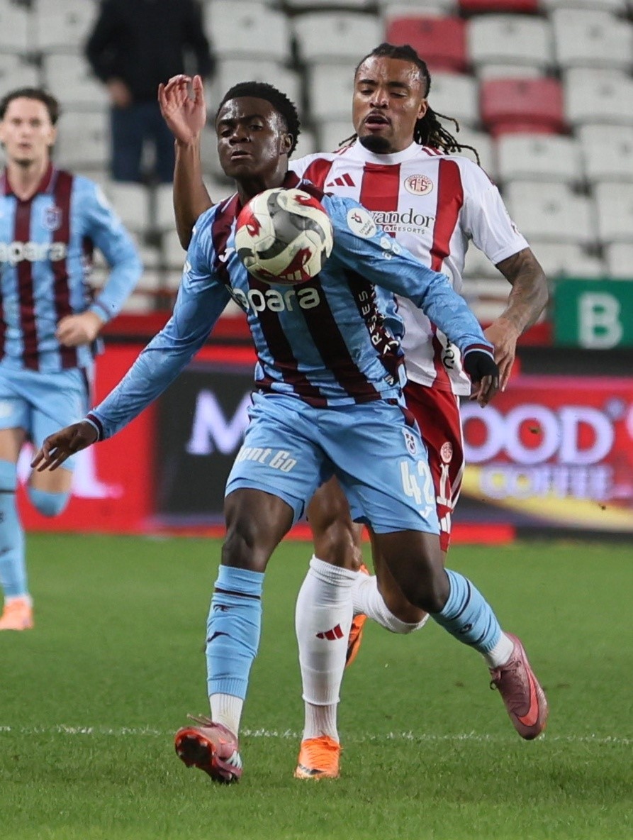 trendyol super lig antalyaspor 1 trabzonspor 0 ilk yari 13 CJzvtqyV