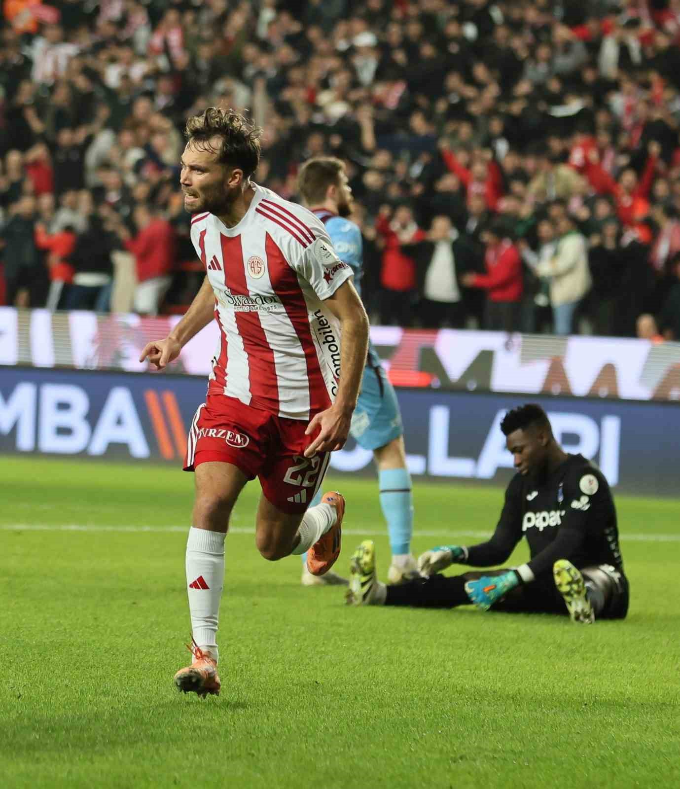 trendyol super lig antalyaspor 1 trabzonspor 0 ilk yari 26 fjfnweT3