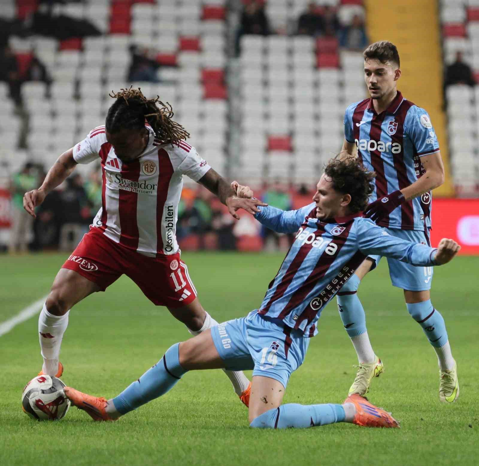 trendyol super lig antalyaspor 1 trabzonspor 0 ilk yari 5 DNOuwcQg