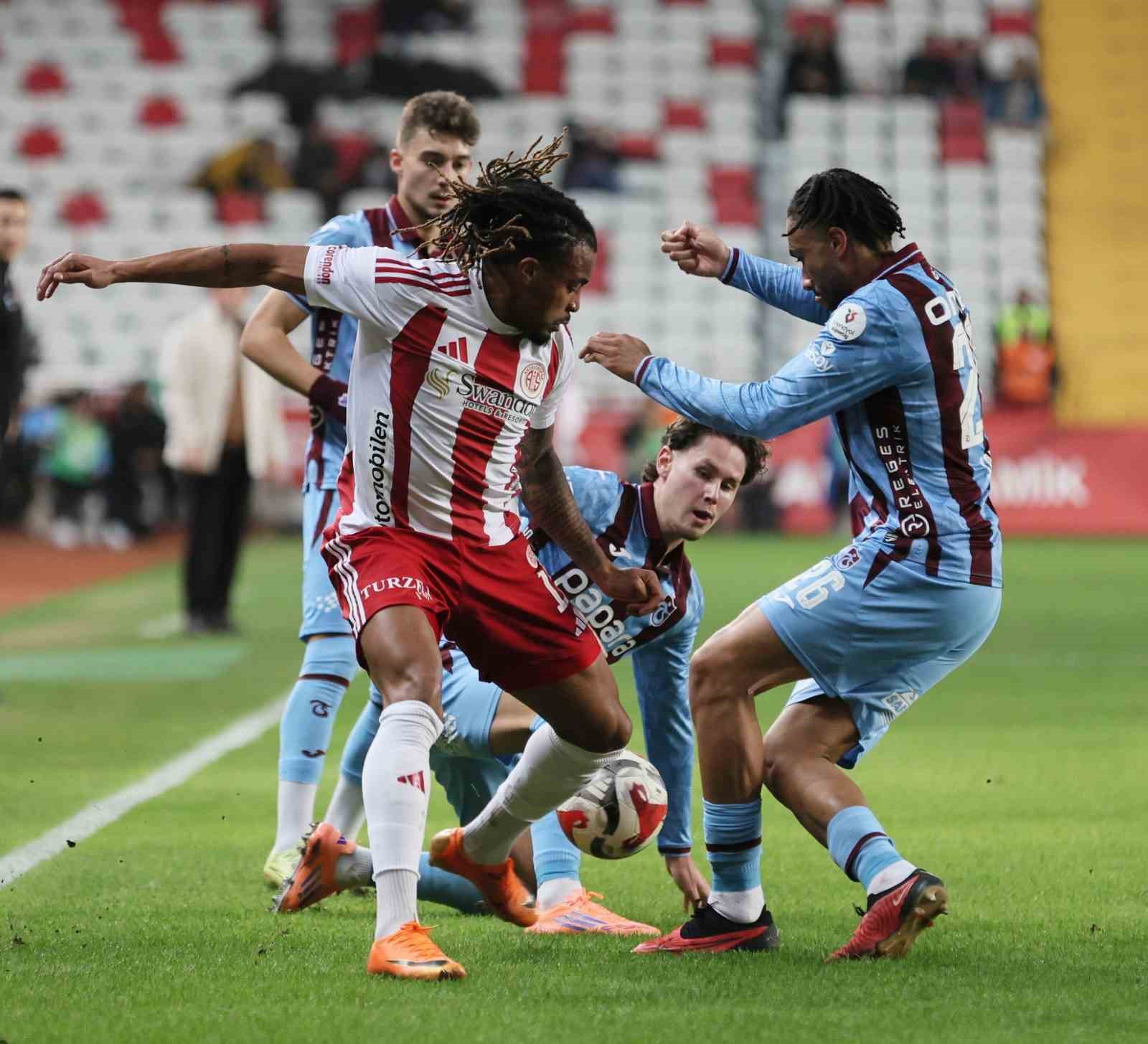 trendyol super lig antalyaspor 1 trabzonspor 0 ilk yari 7 uRq8RFlQ
