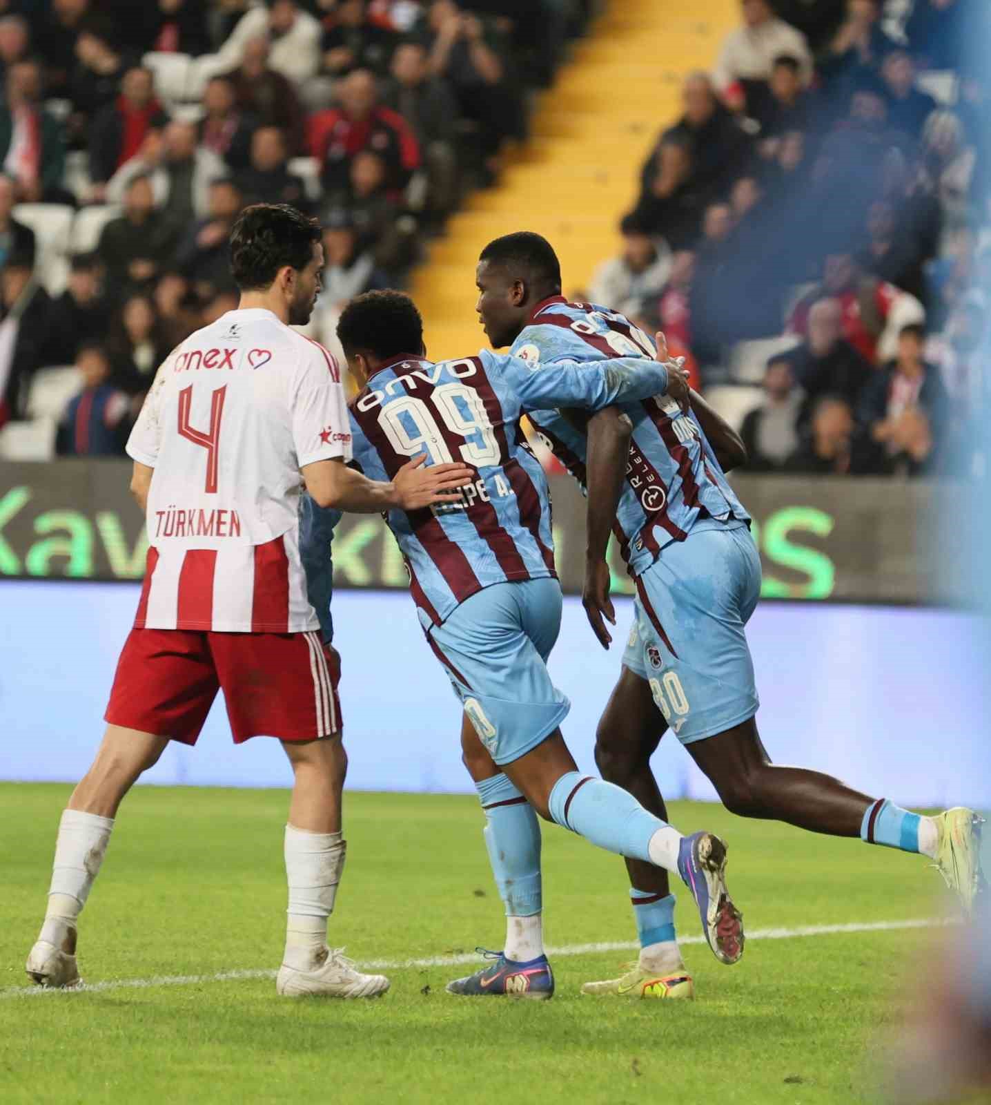 trendyol super lig antalyaspor 1 trabzonspor 1 mac sonucu 5 ORK42LZ6
