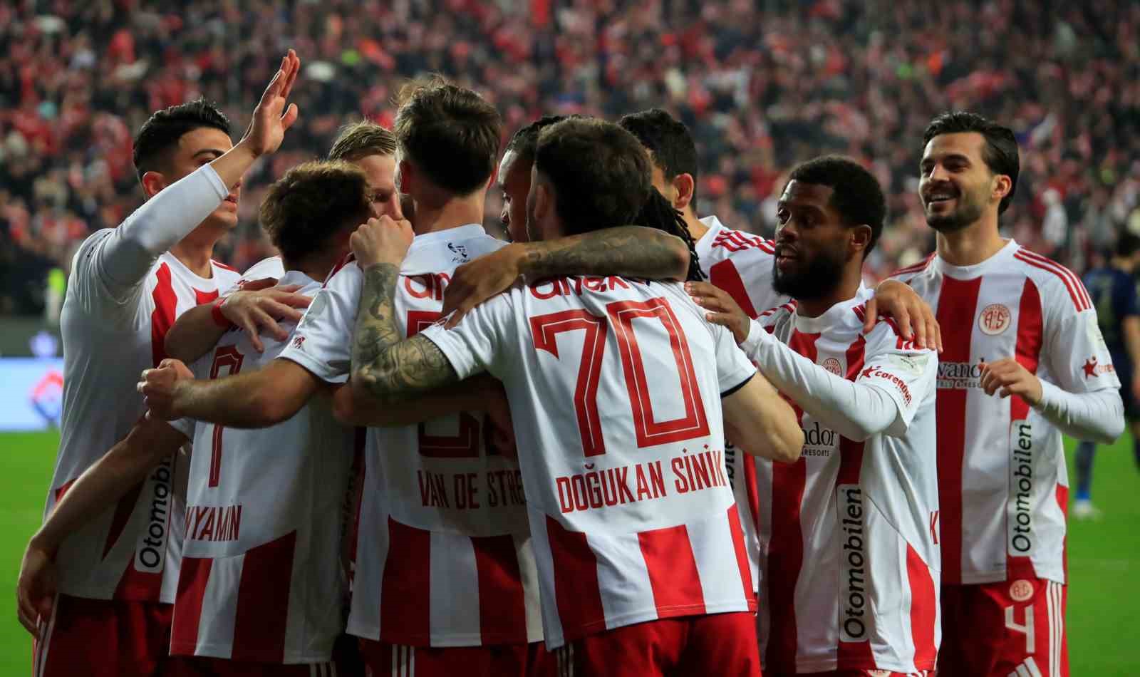 trendyol super lig antalyaspor 2 fenerbahce 2 mac sonucu 13 39t7nWvF