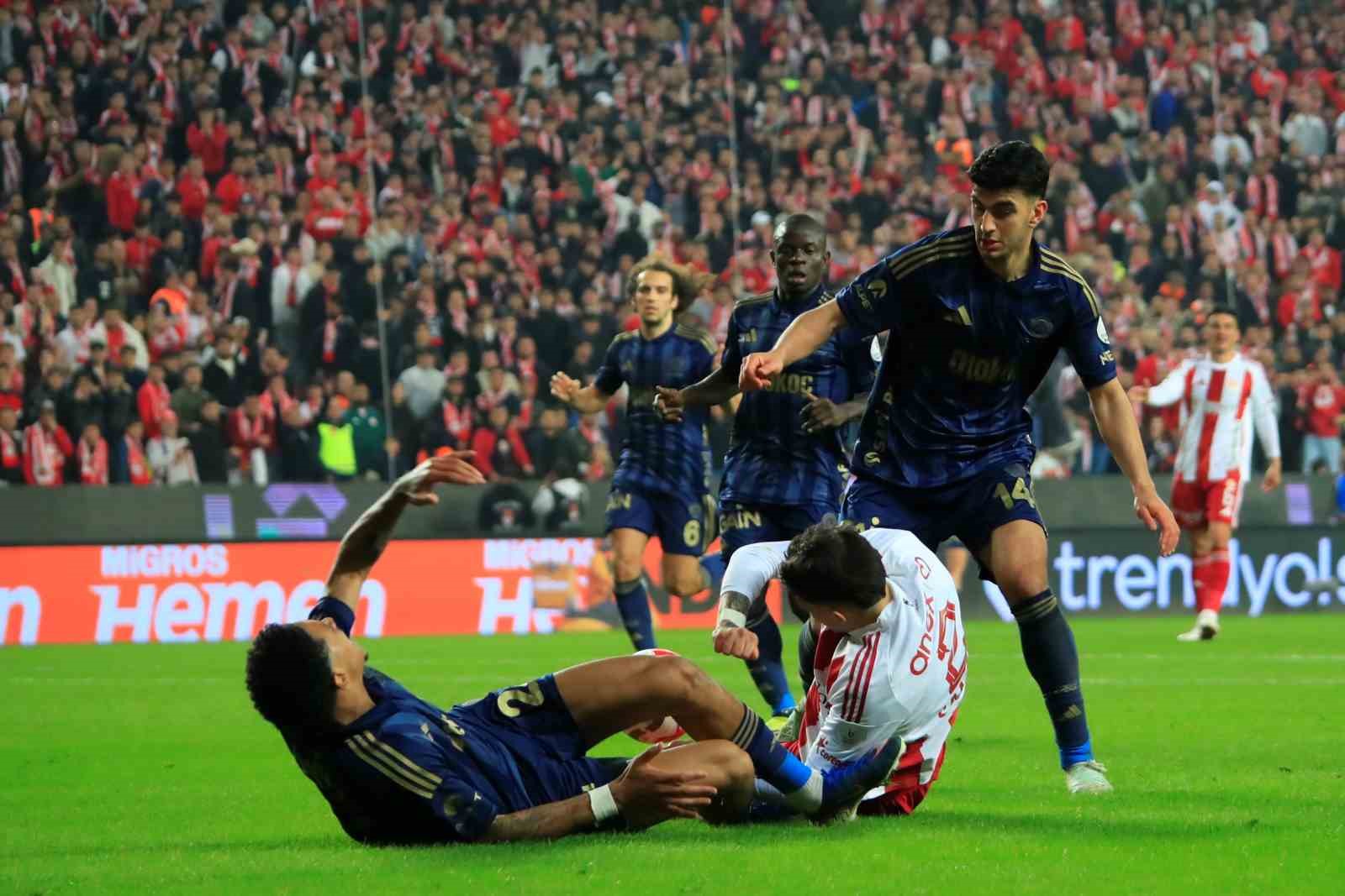 trendyol super lig antalyaspor 2 fenerbahce 2 mac sonucu 3 JyhmdLUU