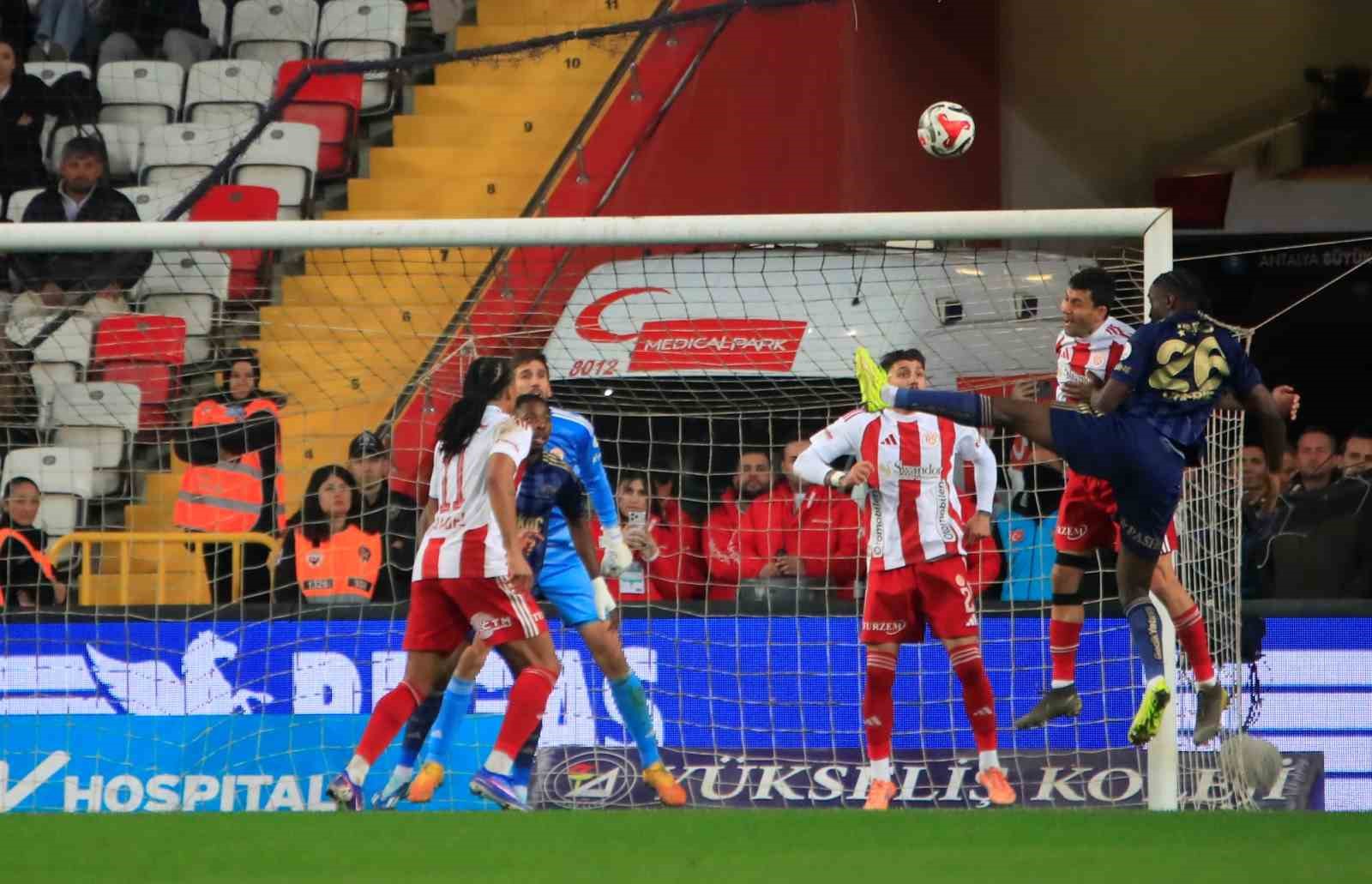 trendyol super lig antalyaspor 2 fenerbahce 2 mac sonucu 4 NGA8w1JP