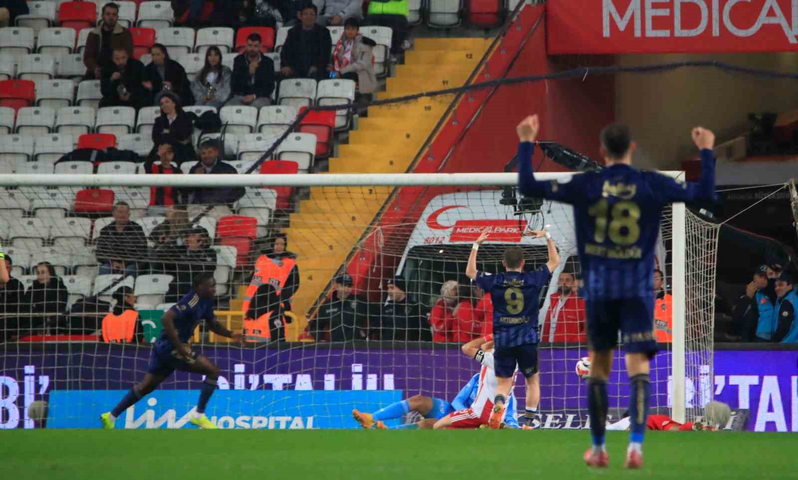 trendyol super lig antalyaspor 2 fenerbahce 2 mac sonucu 8