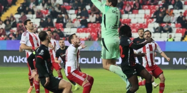 trendyol-super-lig-antalyaspor-2-genclerbirligi-1-mac-sonucu-2KgiAag8.jpg