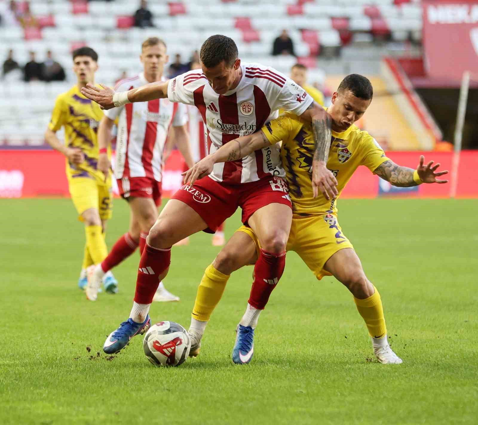 Trendyol Süper Lig: Antalyaspor: 3 - Eyüpspor: 0 (Maç sonucu) 14 trendyol super lig antalyaspor 3 eyupspor 0 mac sonucu 10 OTiT59TJ