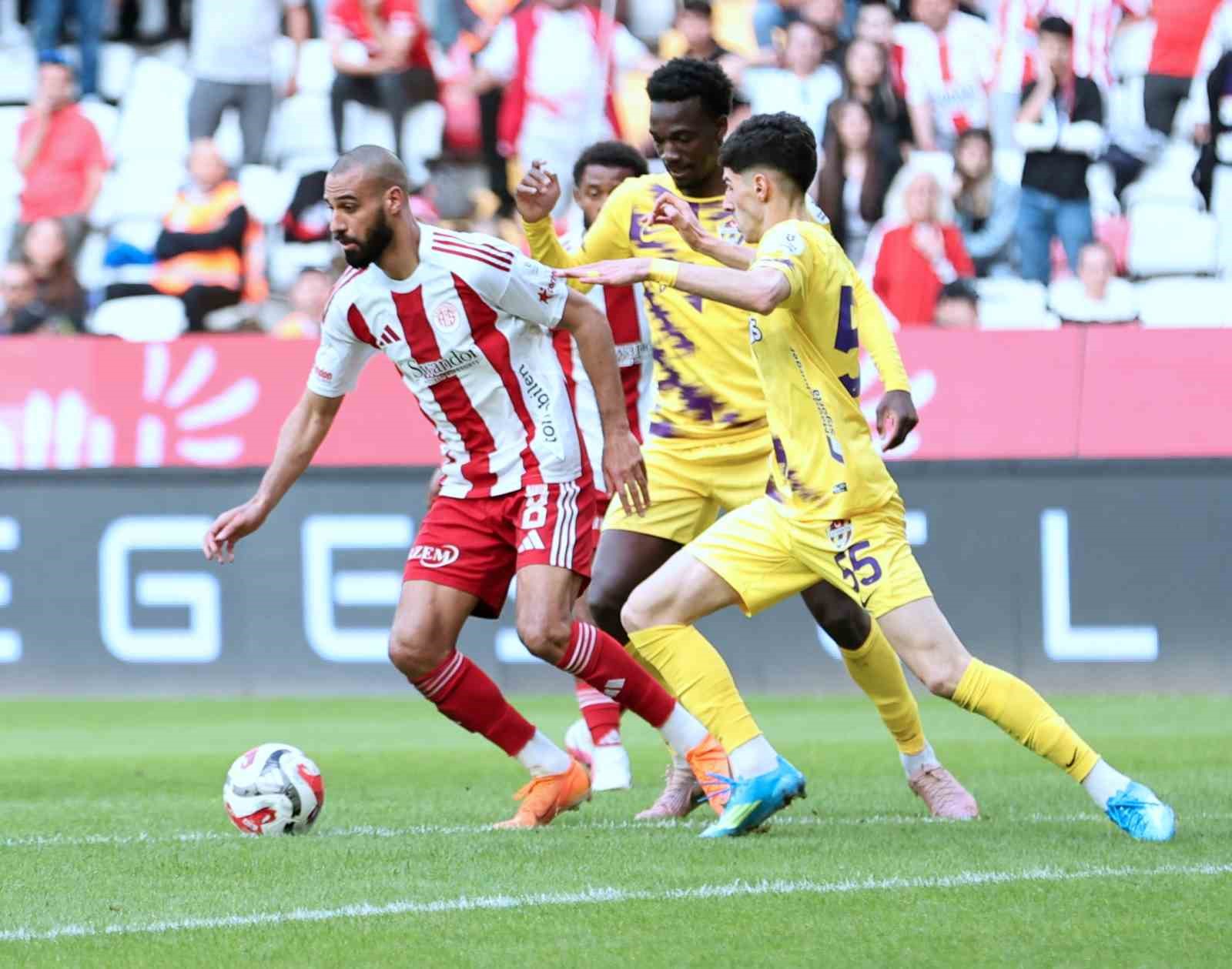 Trendyol Süper Lig: Antalyaspor: 3 - Eyüpspor: 0 (Maç sonucu) 8 trendyol super lig antalyaspor 3 eyupspor 0 mac sonucu 4 dTVn2sV8