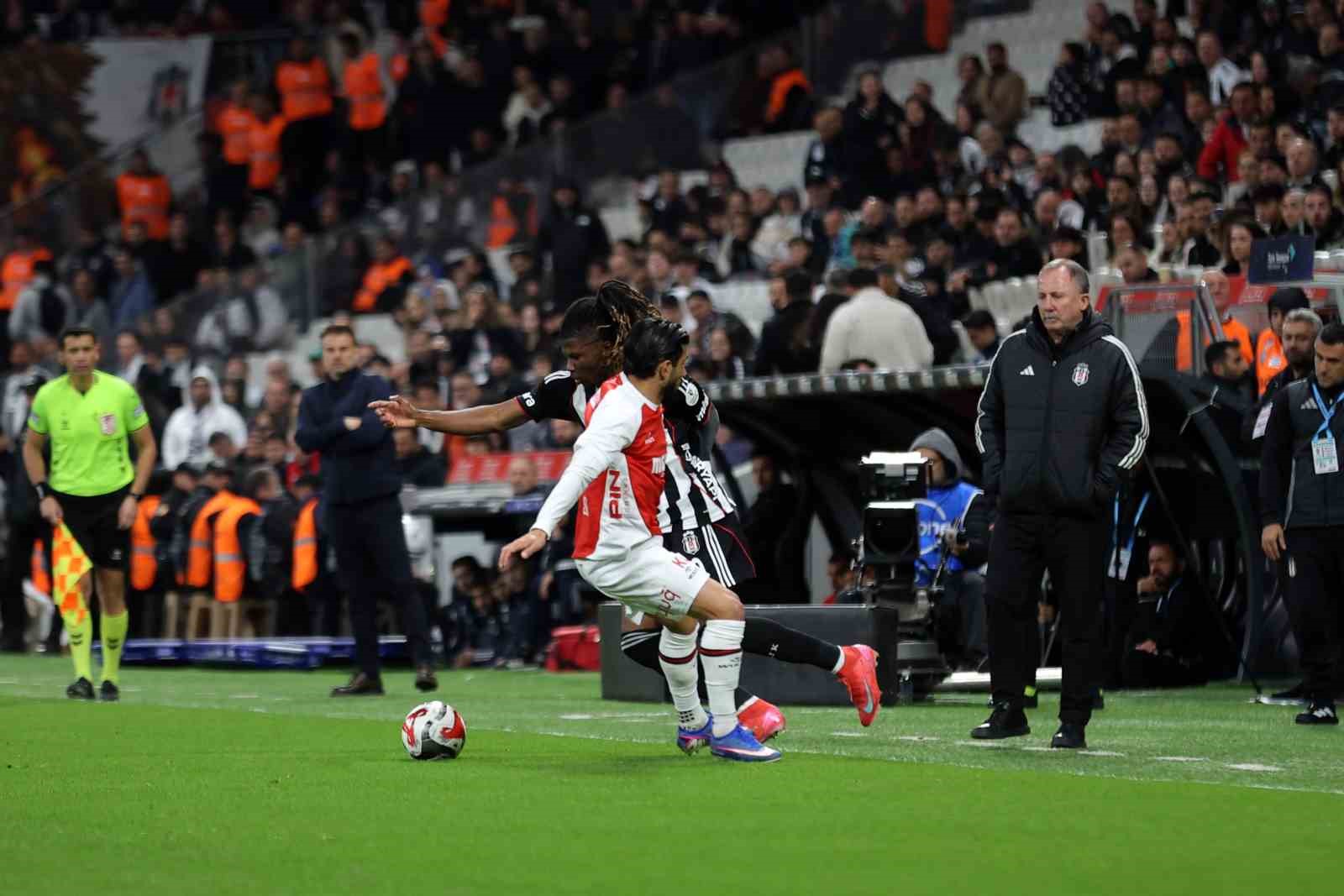 trendyol super lig besiktas 0 fatih karagumruk 0 mac devam ediyor 22 tNgtw3a2