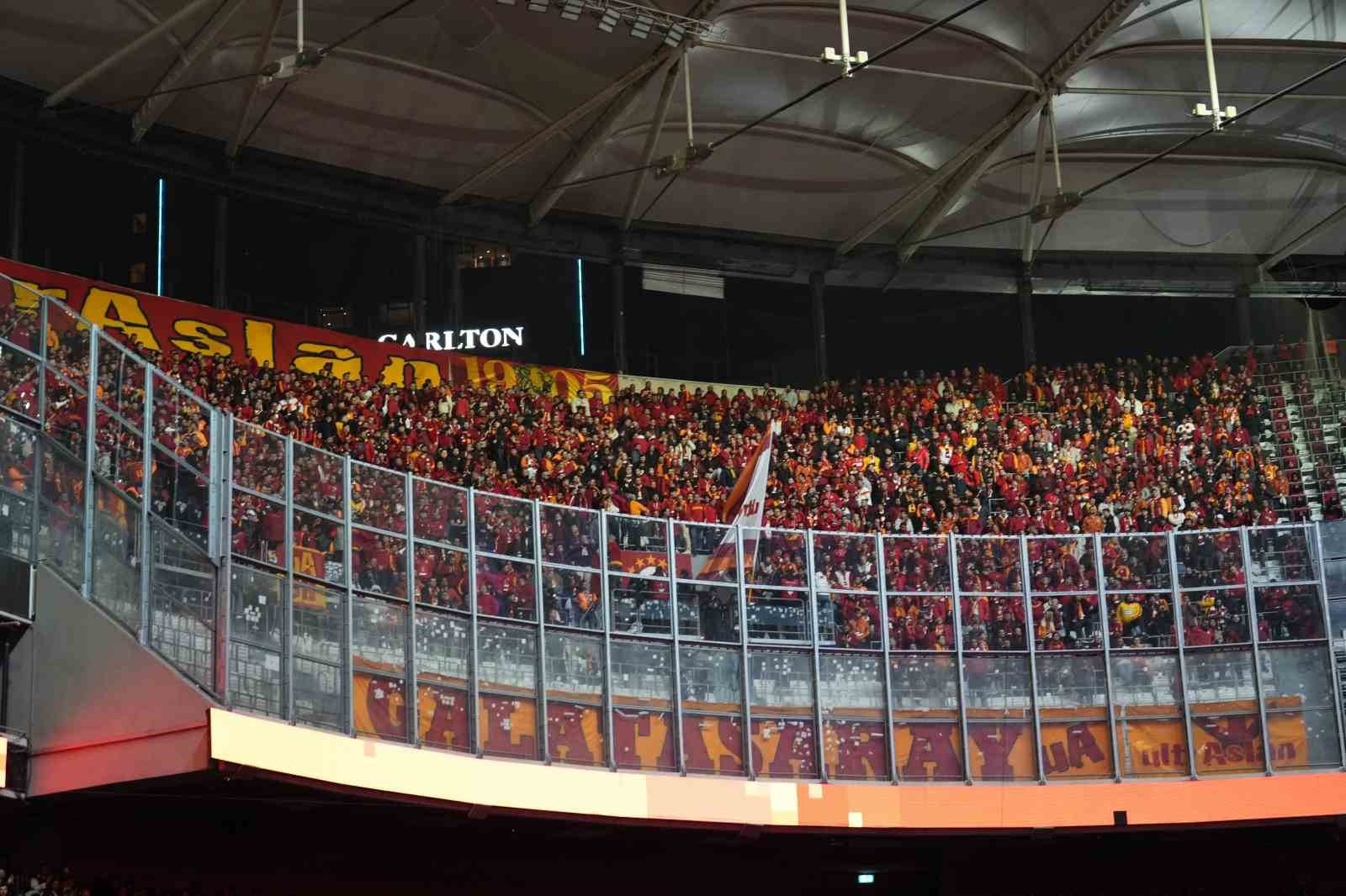 trendyol super lig besiktas 0 galatasaray 0 mac devam ediyor 16 gRXYvnh1