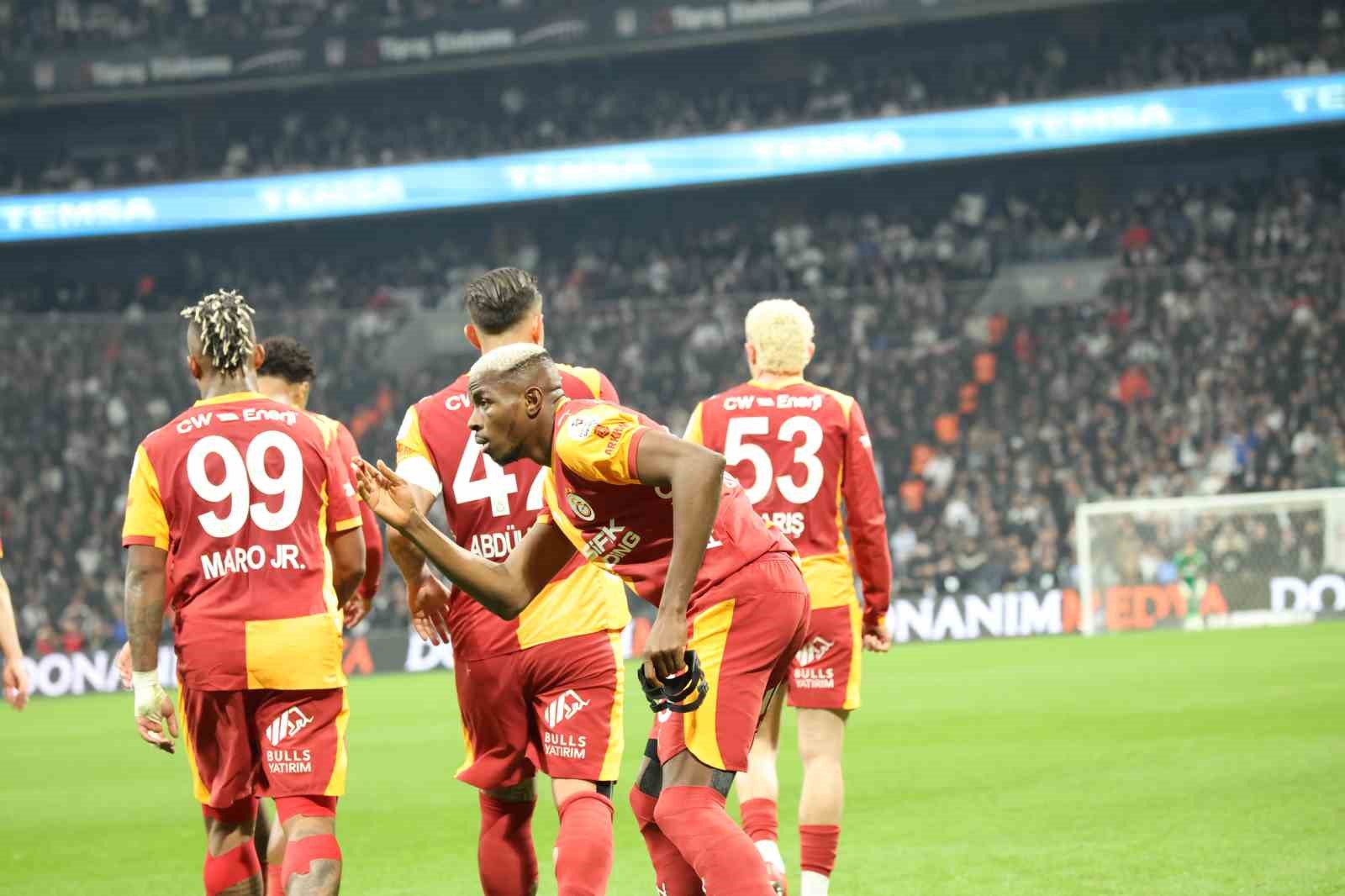 trendyol super lig besiktas 0 galatasaray 1 ilk yari 46 RKNWWkvU