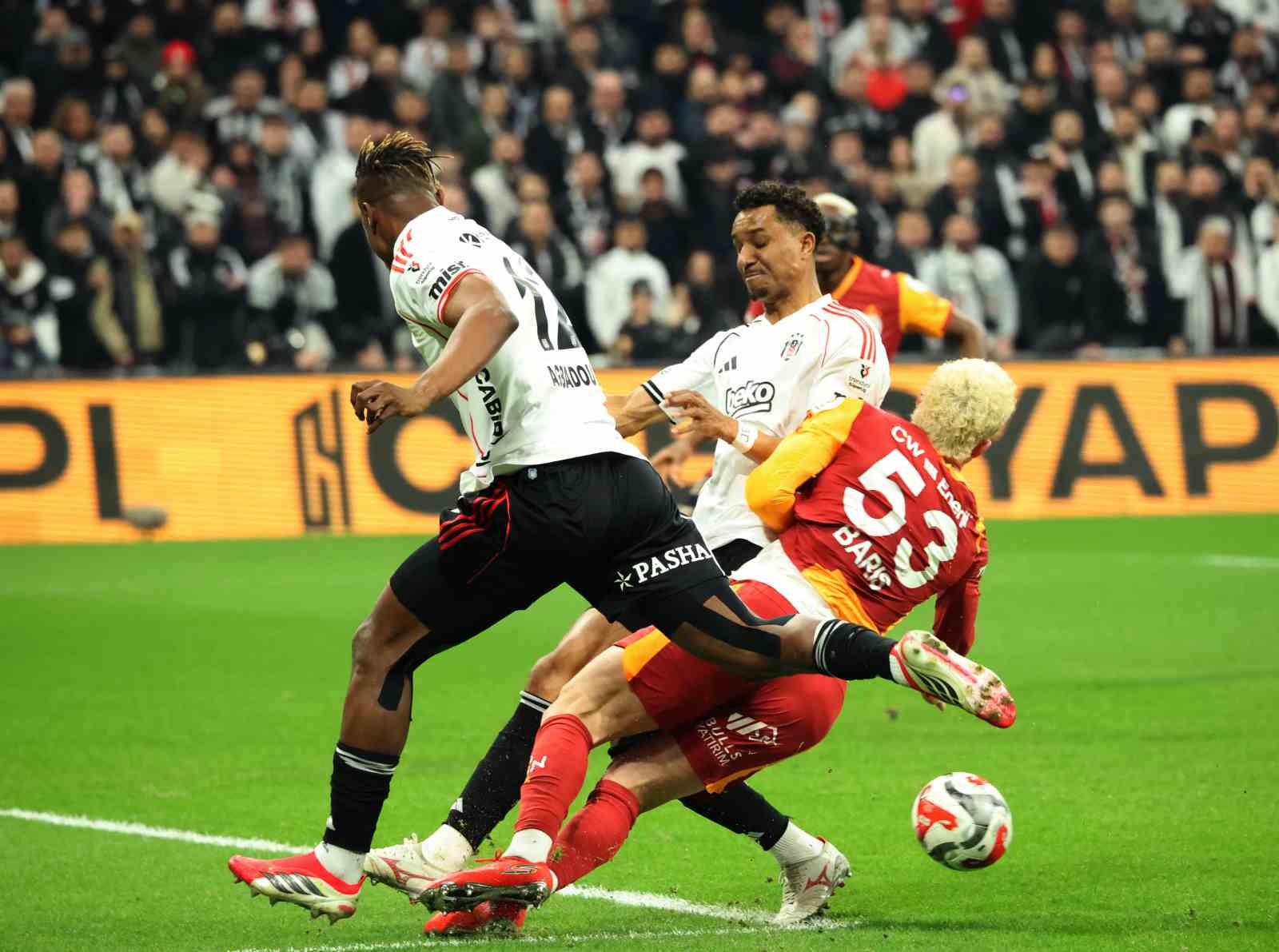 trendyol super lig besiktas 0 galatasaray 1 ilk yari 5 yZnHhKaj