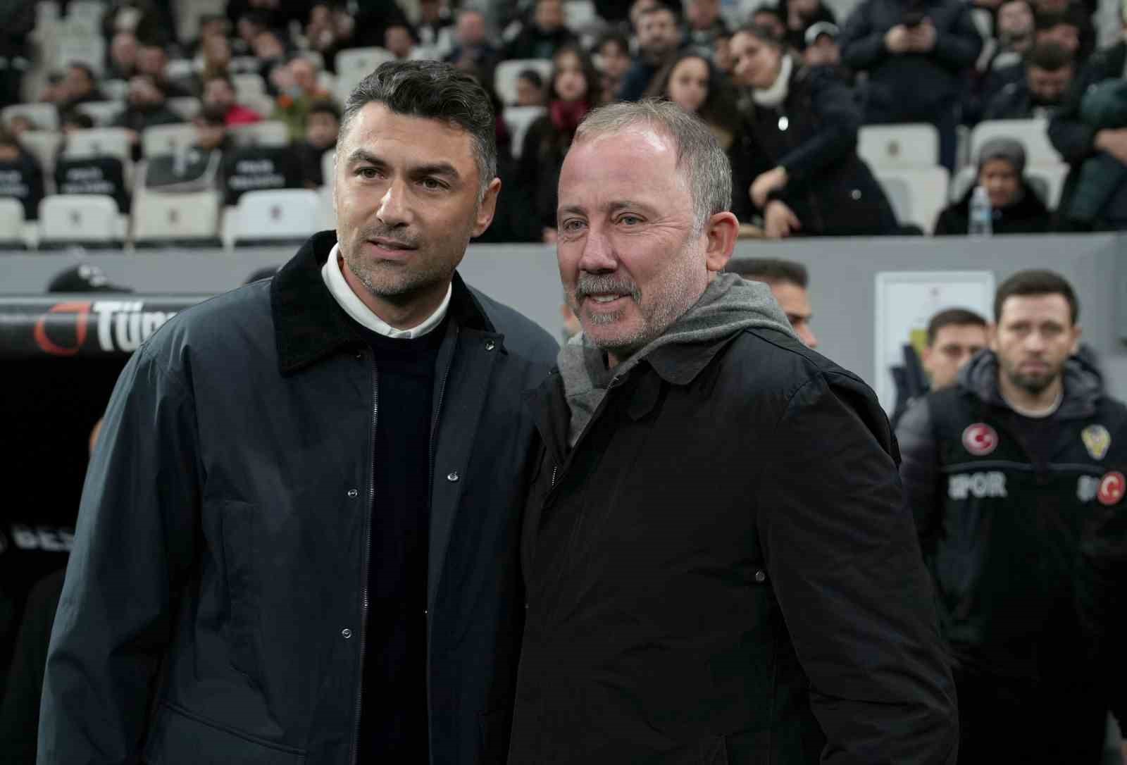 trendyol super lig besiktas 0 gaziantep fk 1 mac devam ediyor 9 thaG4qJ7