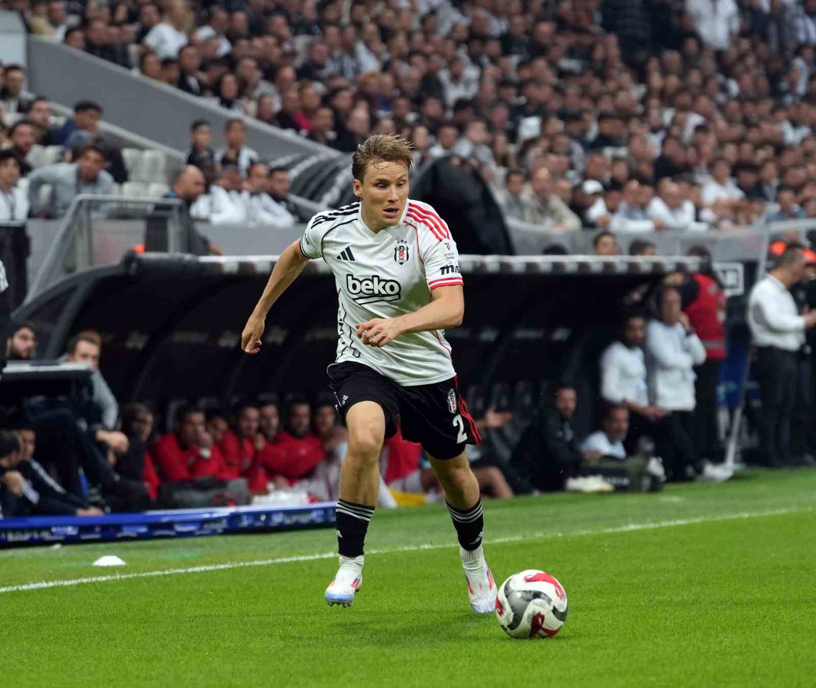 trendyol super lig besiktas 0 genclerbirligi 0 ilk yari 0 fWQJs5XX