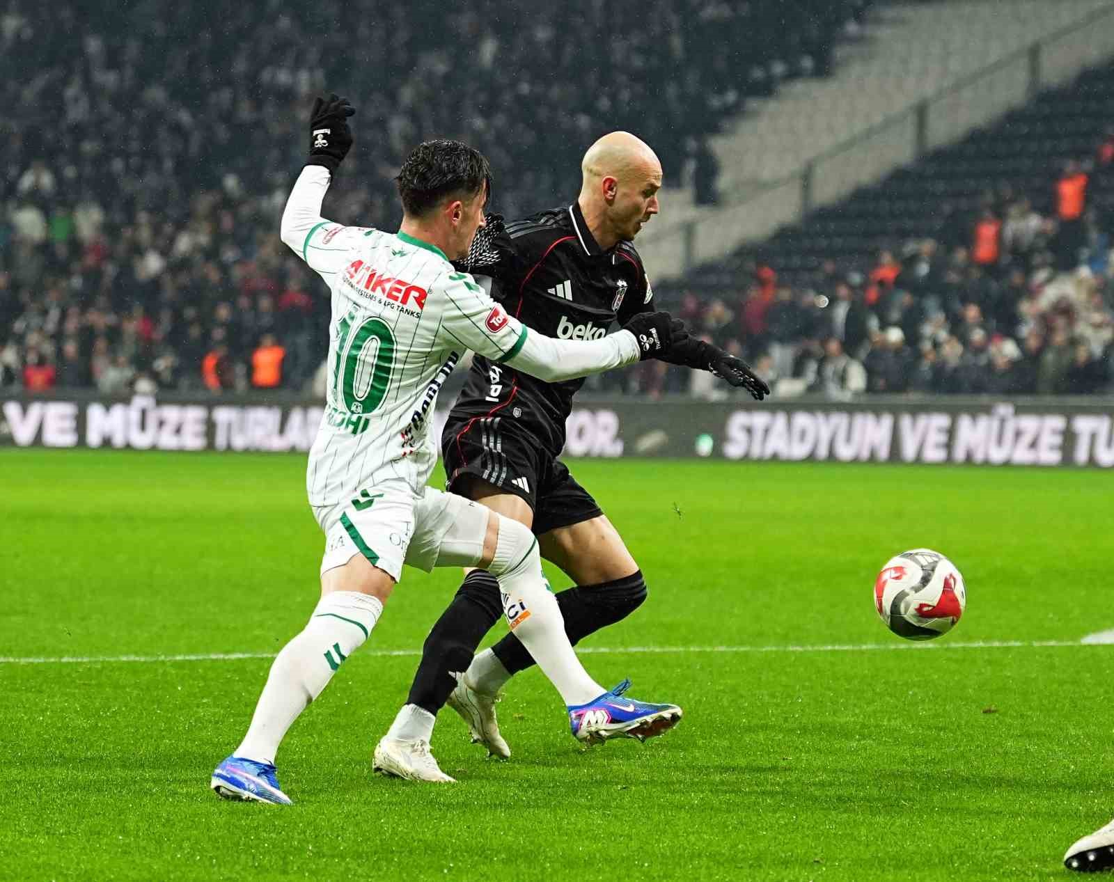trendyol super lig besiktas 0 konyaspor 0 mac devam ediyor 15 8Pur42Gm