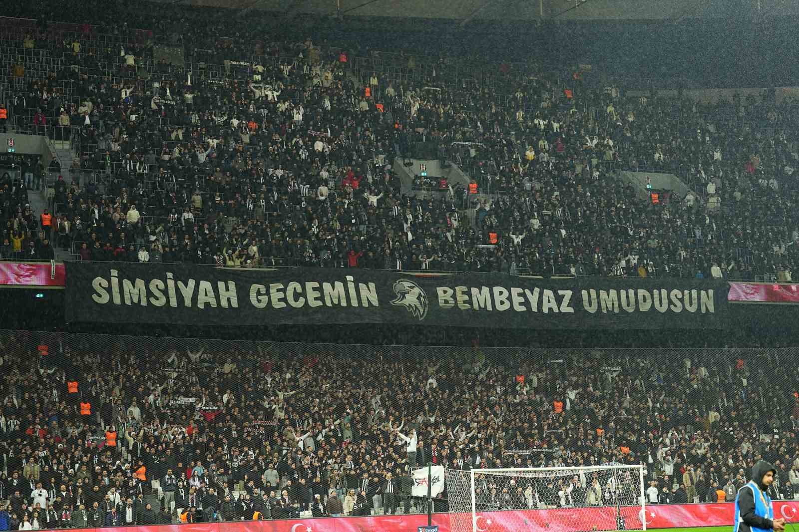 trendyol super lig besiktas 0 konyaspor 0 mac devam ediyor 5 XZw7AVkD