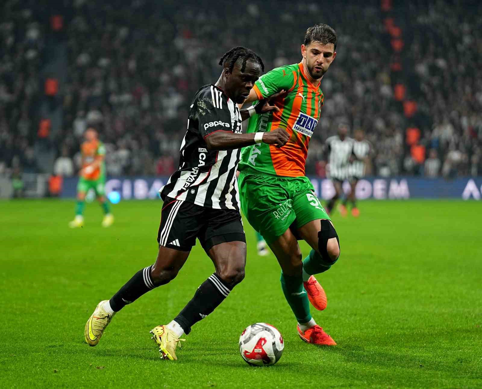 trendyol super lig besiktas 1 corendon alanyaspor 2 ilk yari 10 POwiPKtd