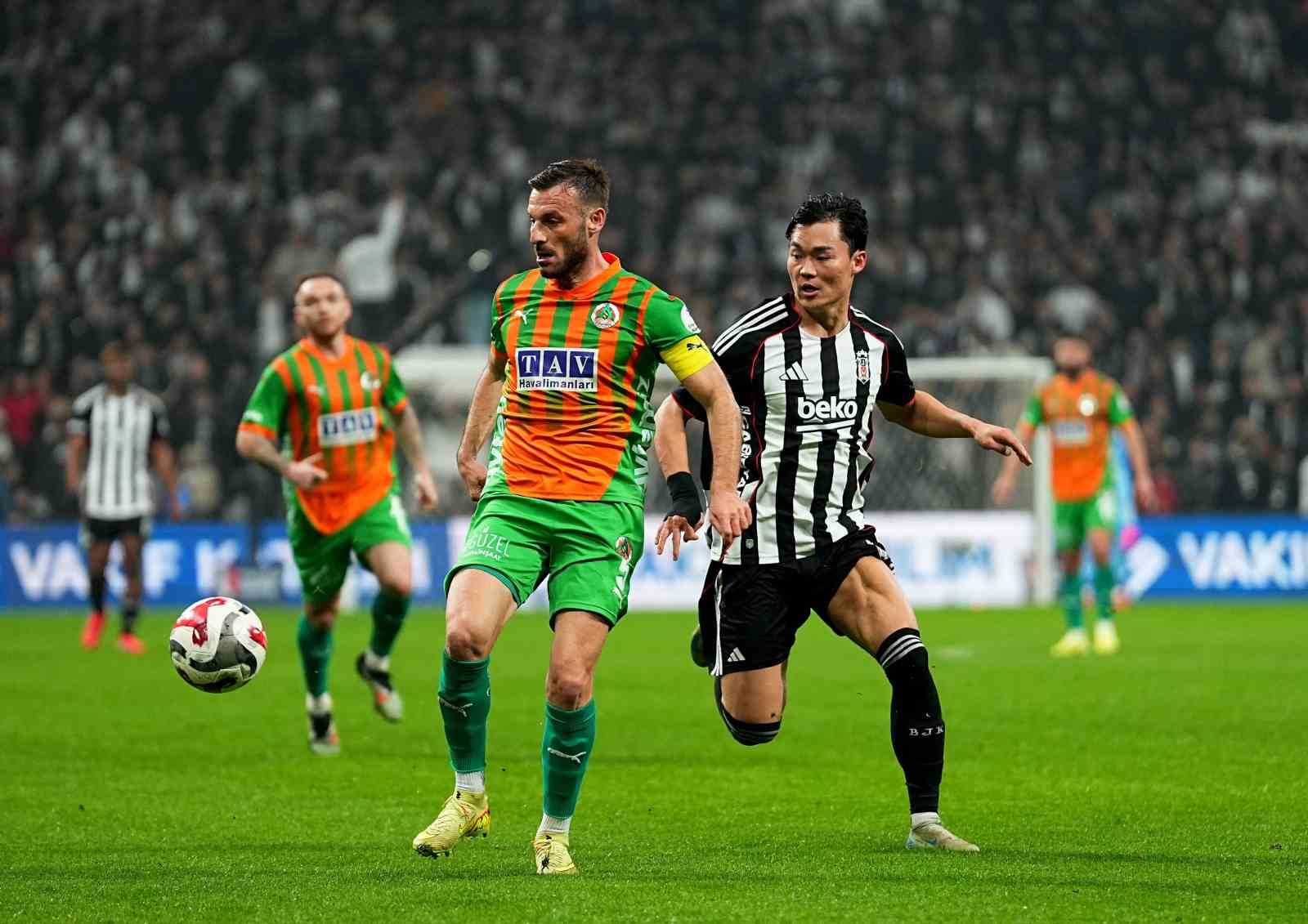 trendyol super lig besiktas 1 corendon alanyaspor 2 ilk yari 14 E4B1CWyj
